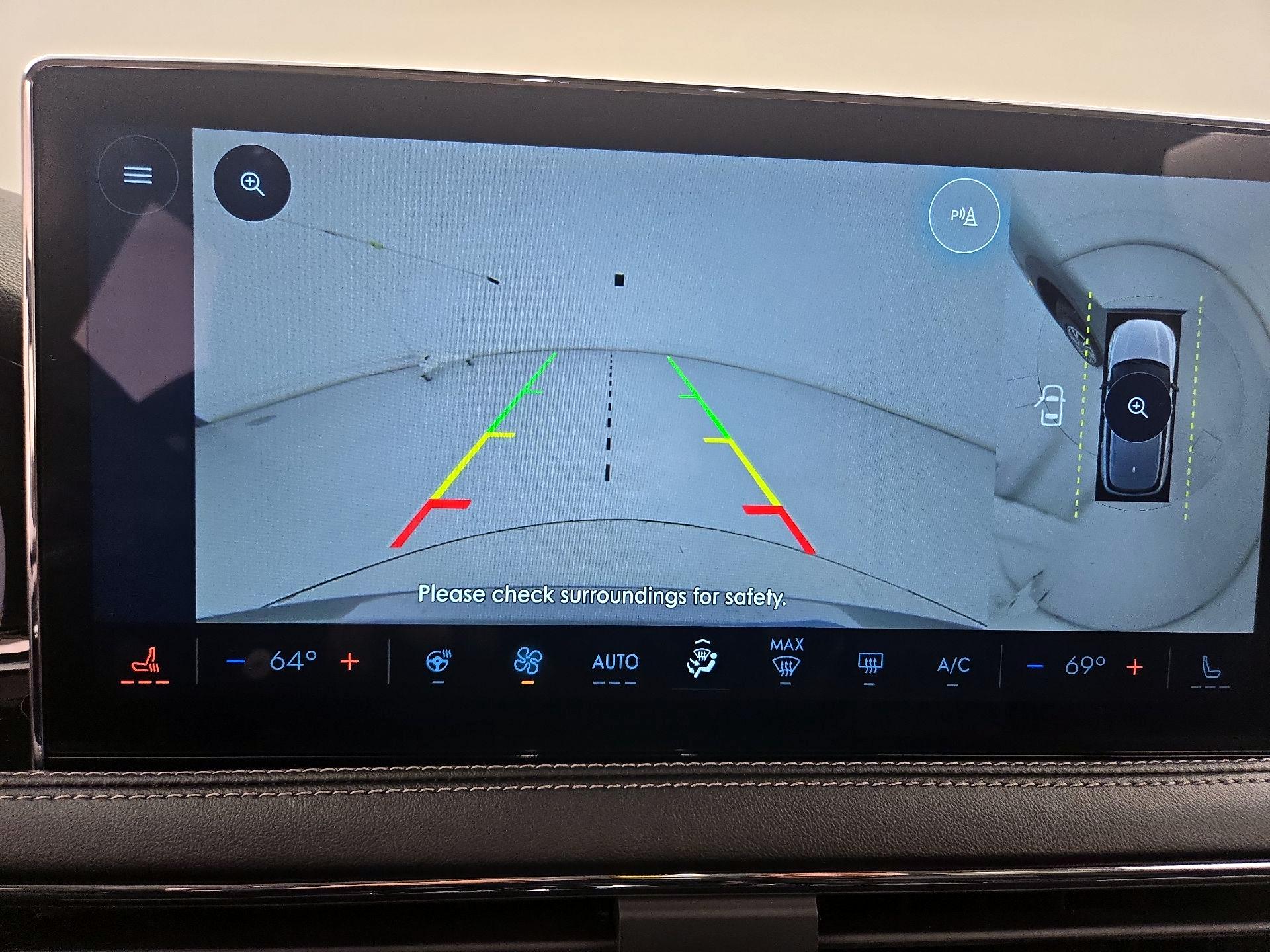 Thumbnail: 2024 Lincoln Corsair - 15