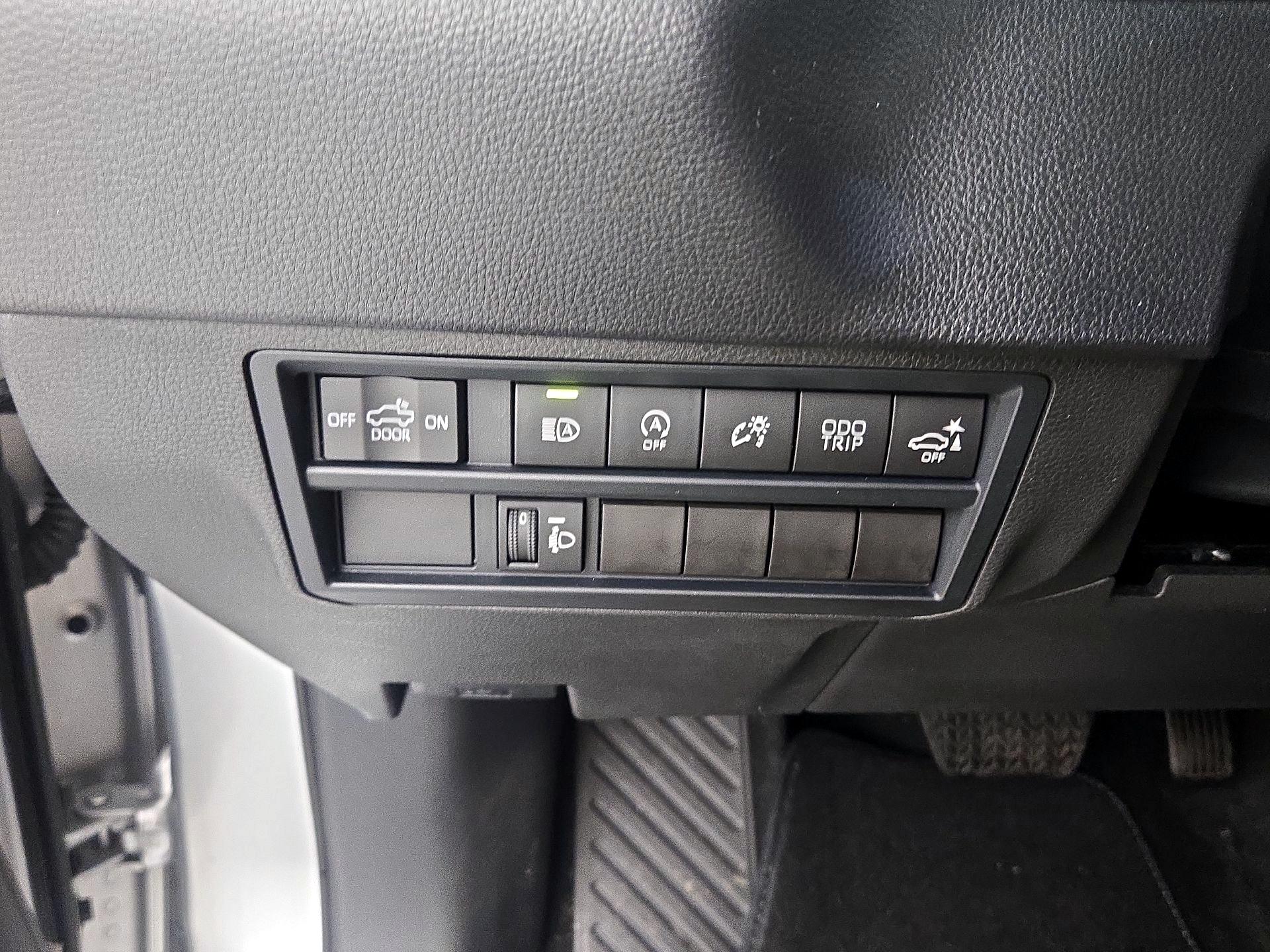 Thumbnail: 2022 Toyota Tundra - 13