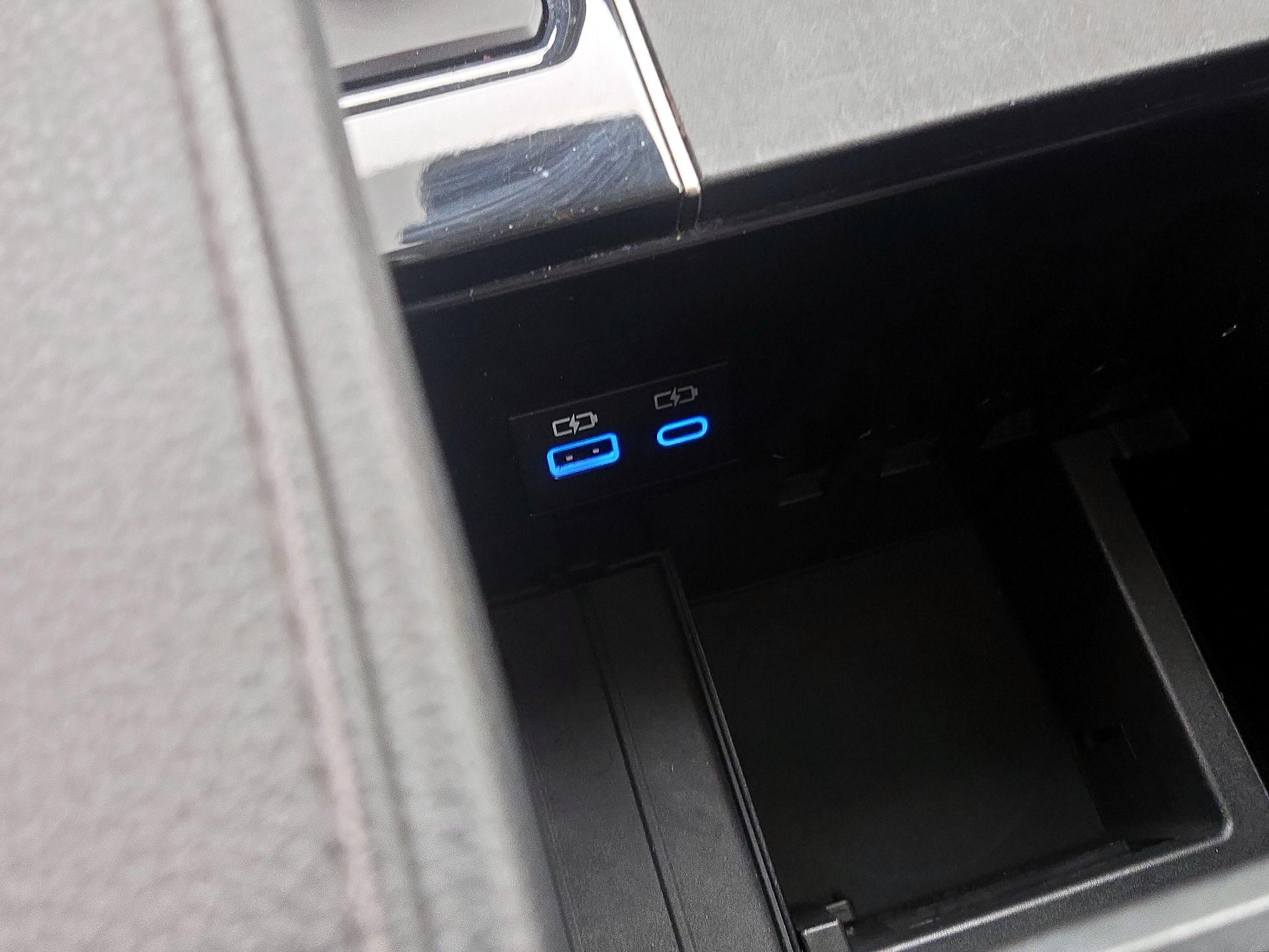 Thumbnail: 2022 Toyota Tundra - 18