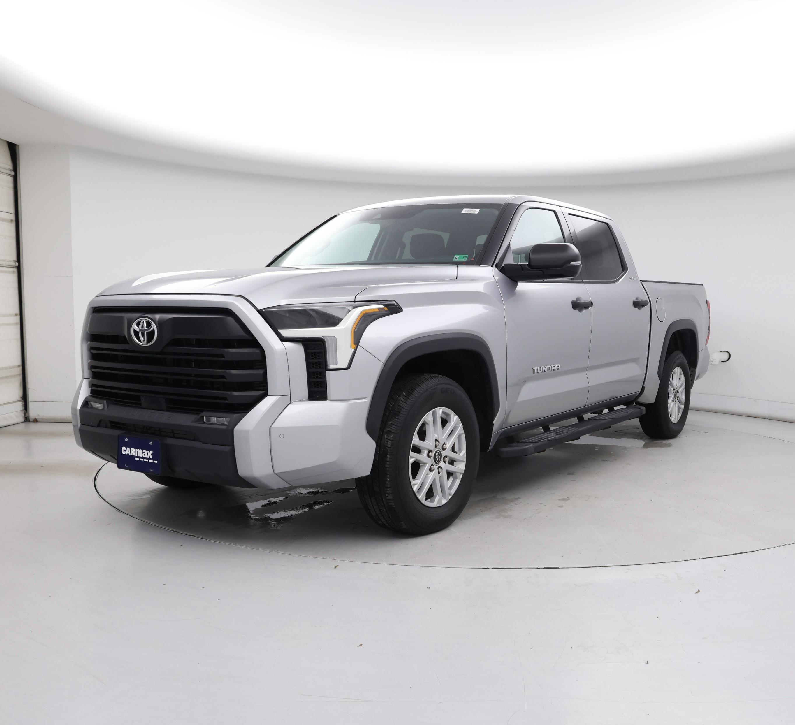 Thumbnail: 2022 Toyota Tundra - 4