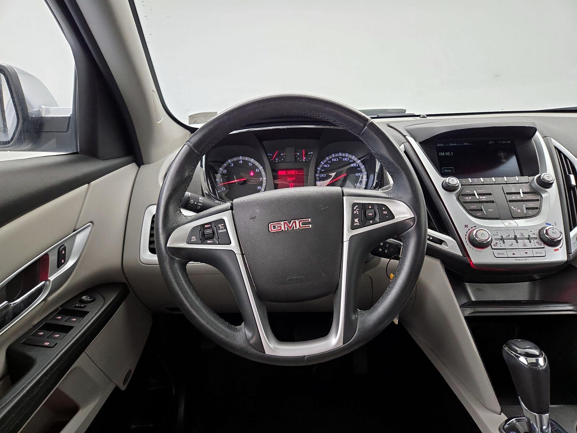 Thumbnail: 2017 GMC Terrain - 10