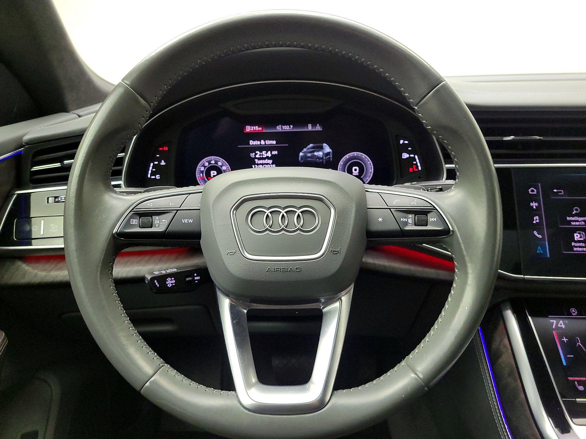 Thumbnail: 2019 Audi Q8 - 10