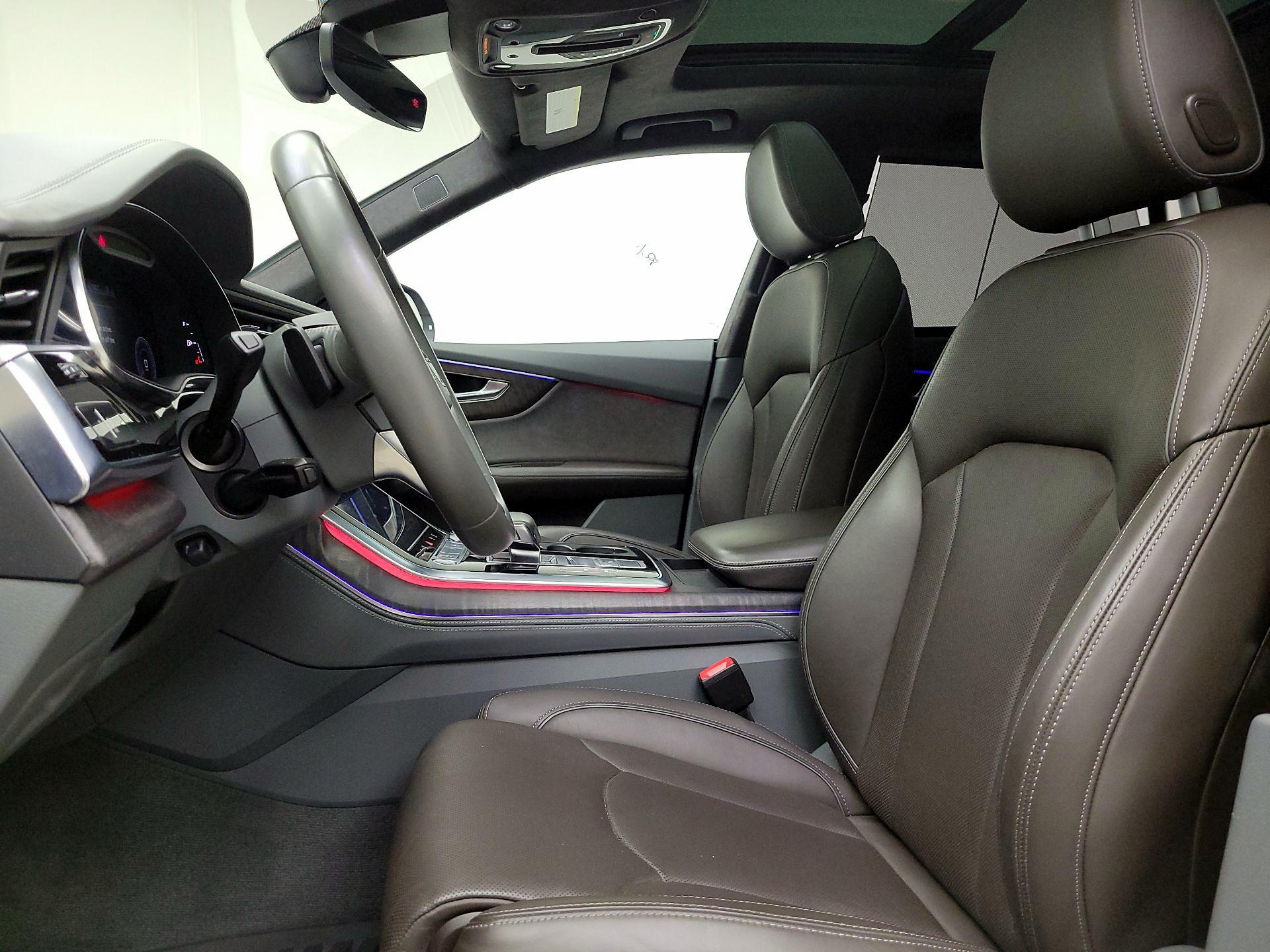 Thumbnail: 2019 Audi Q8 - 11