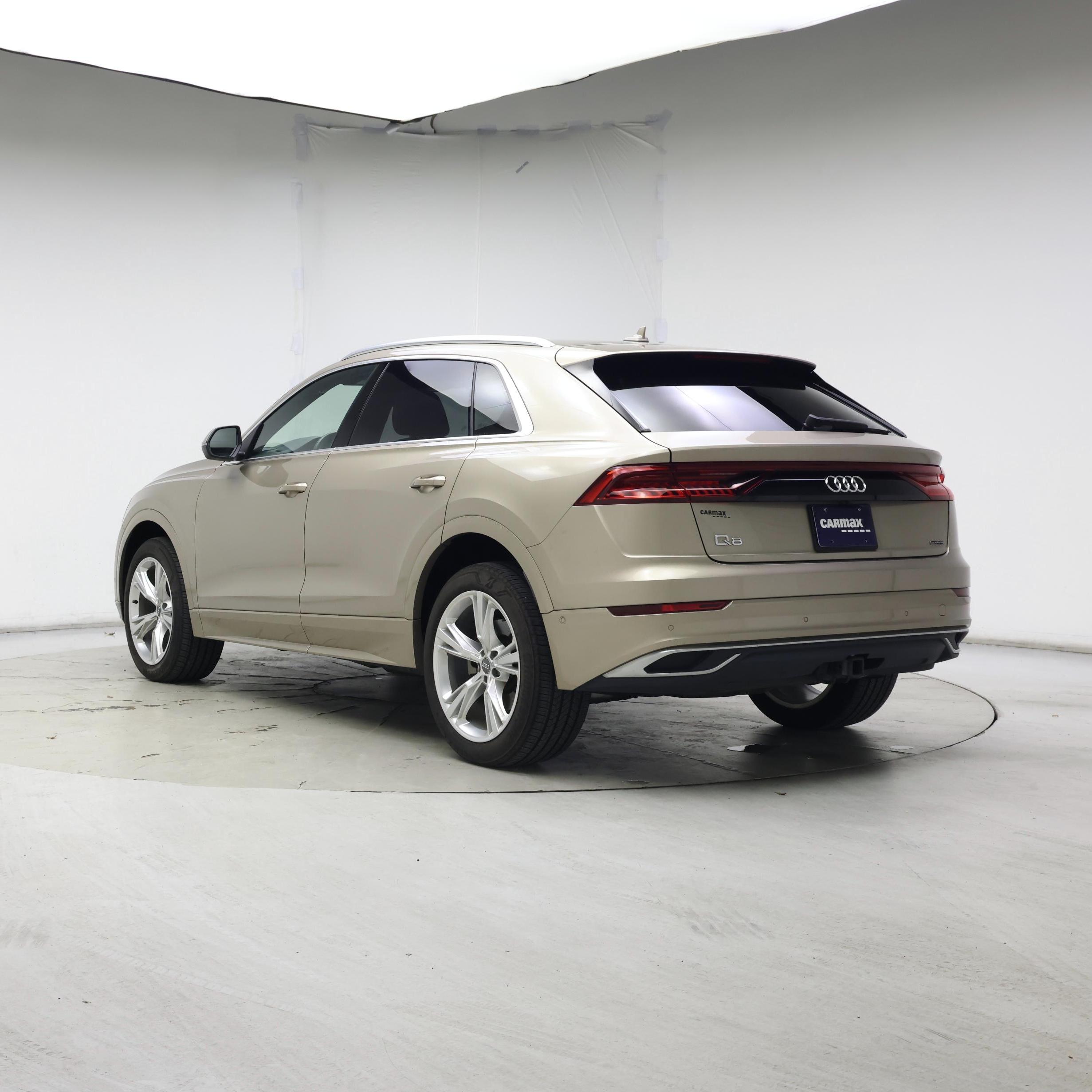 Thumbnail: 2019 Audi Q8 - 2