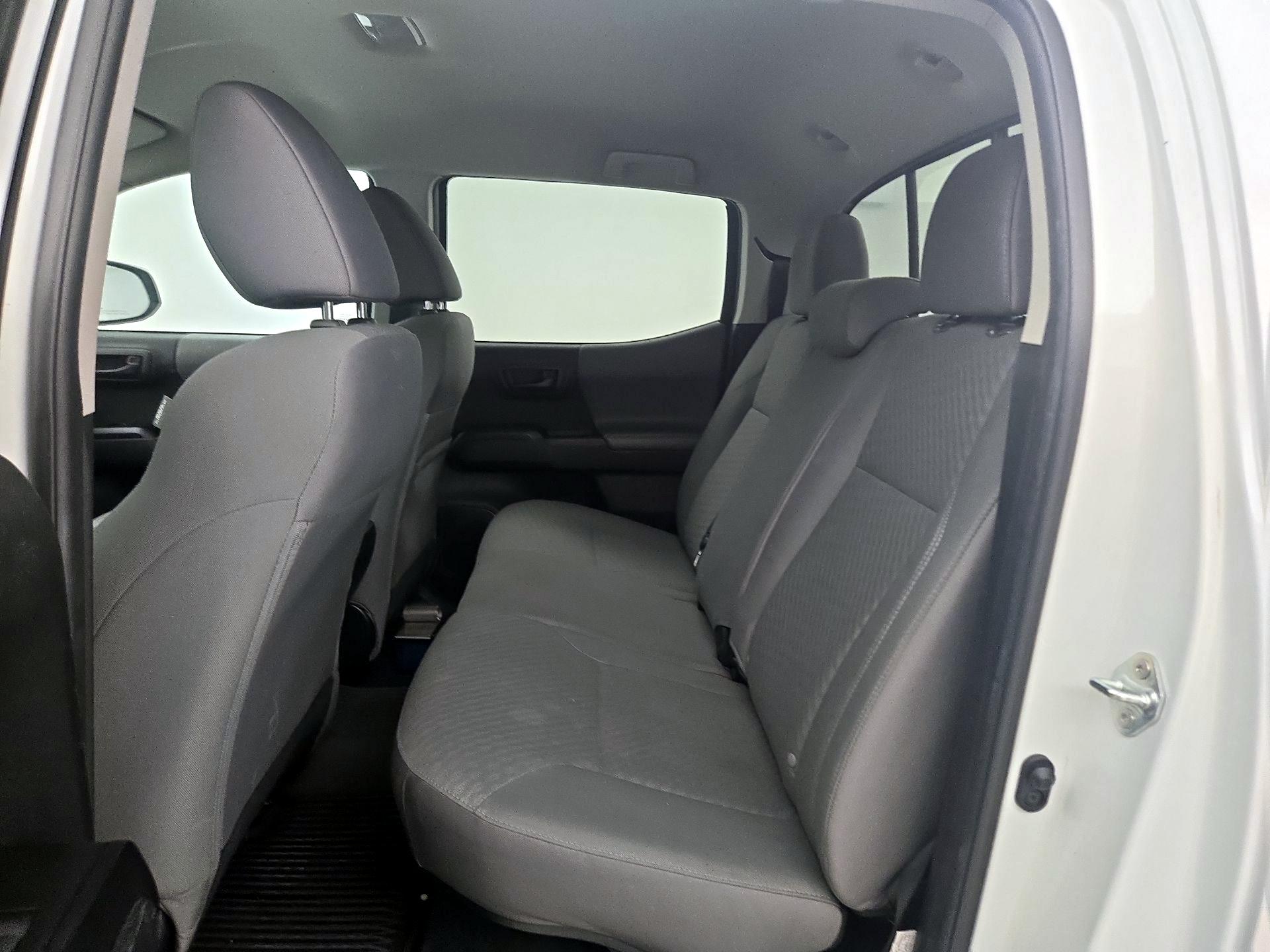 Thumbnail: 2022 Toyota Tacoma - 19