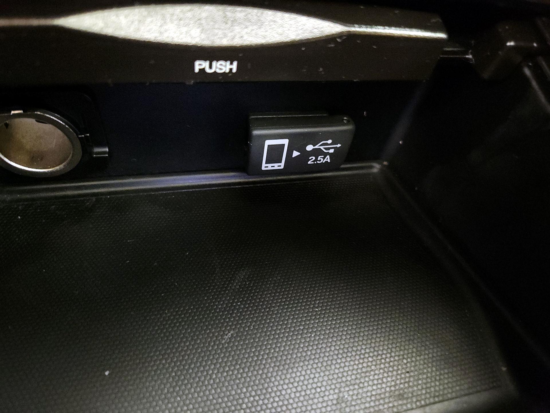 Thumbnail: 2020 Acura TLX - 18