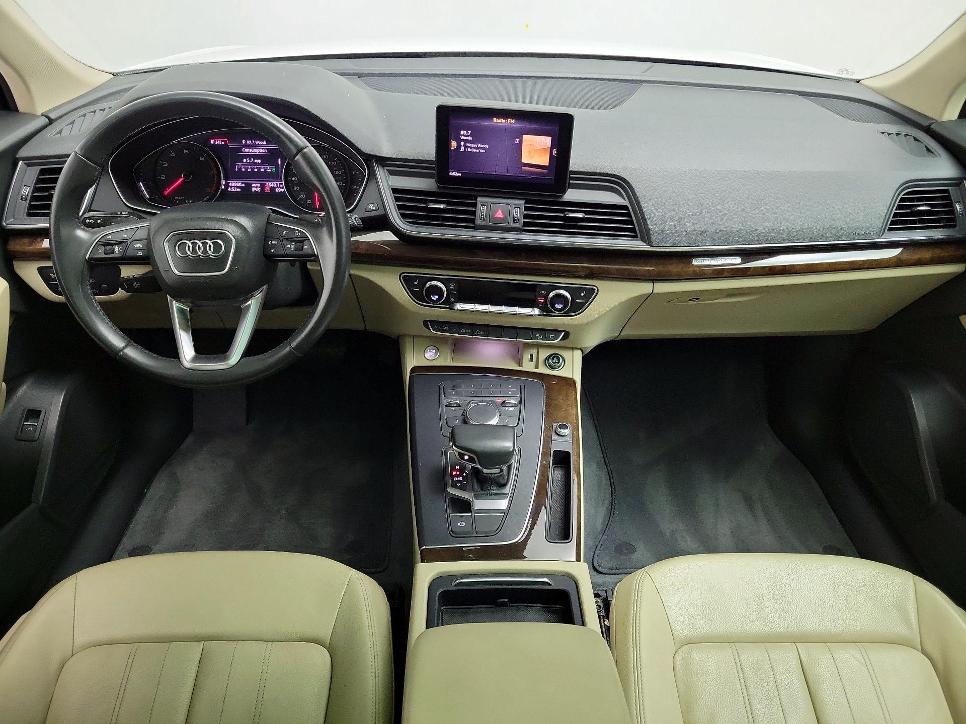 Thumbnail: 2019 Audi Q5 - 9