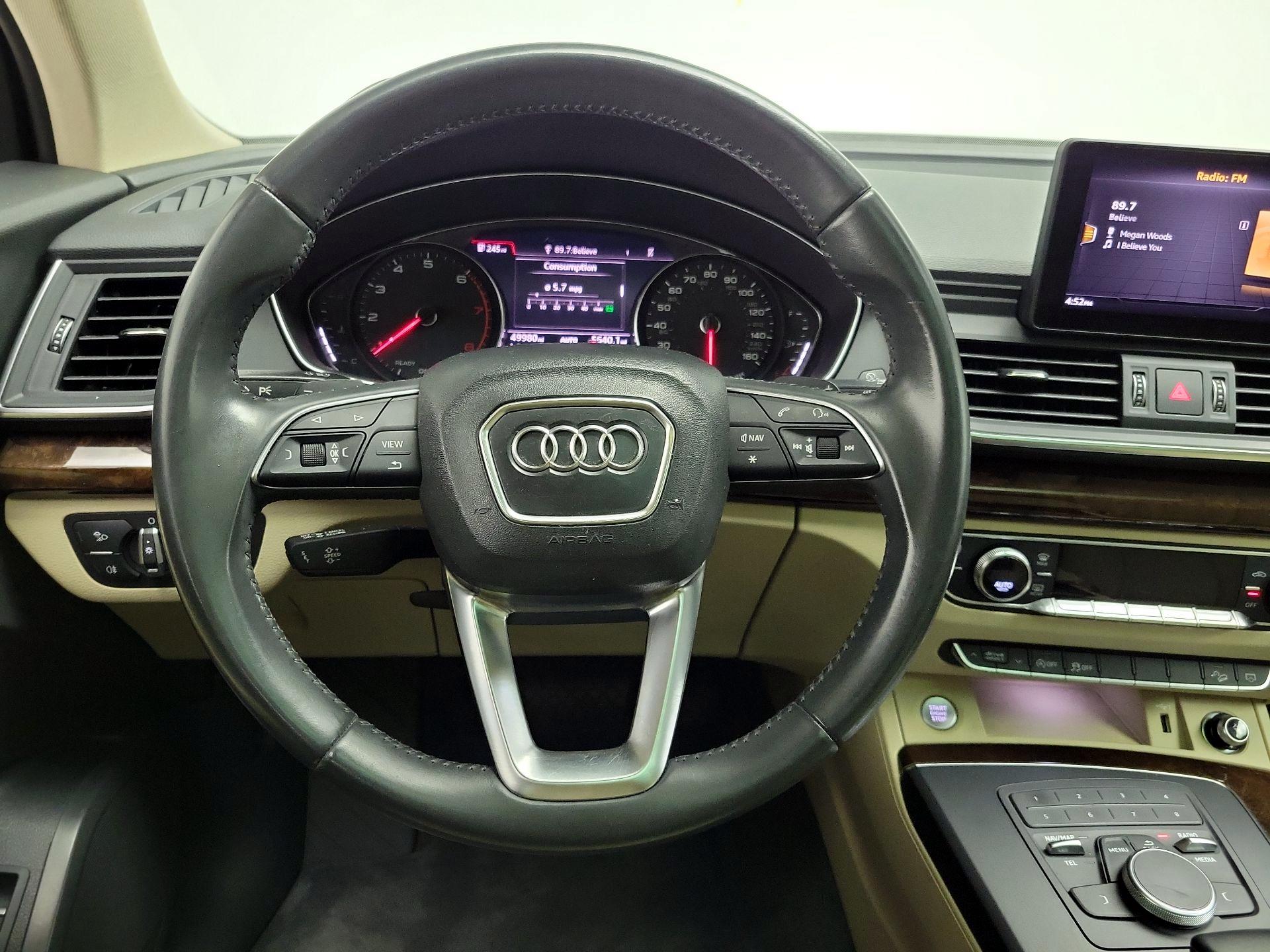 Thumbnail: 2019 Audi Q5 - 10