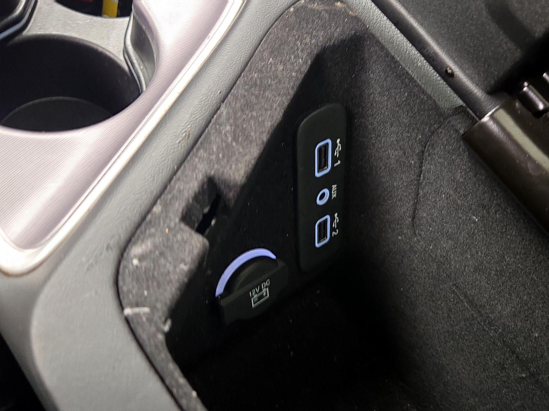 Thumbnail: 2021 Dodge Challenger - 18