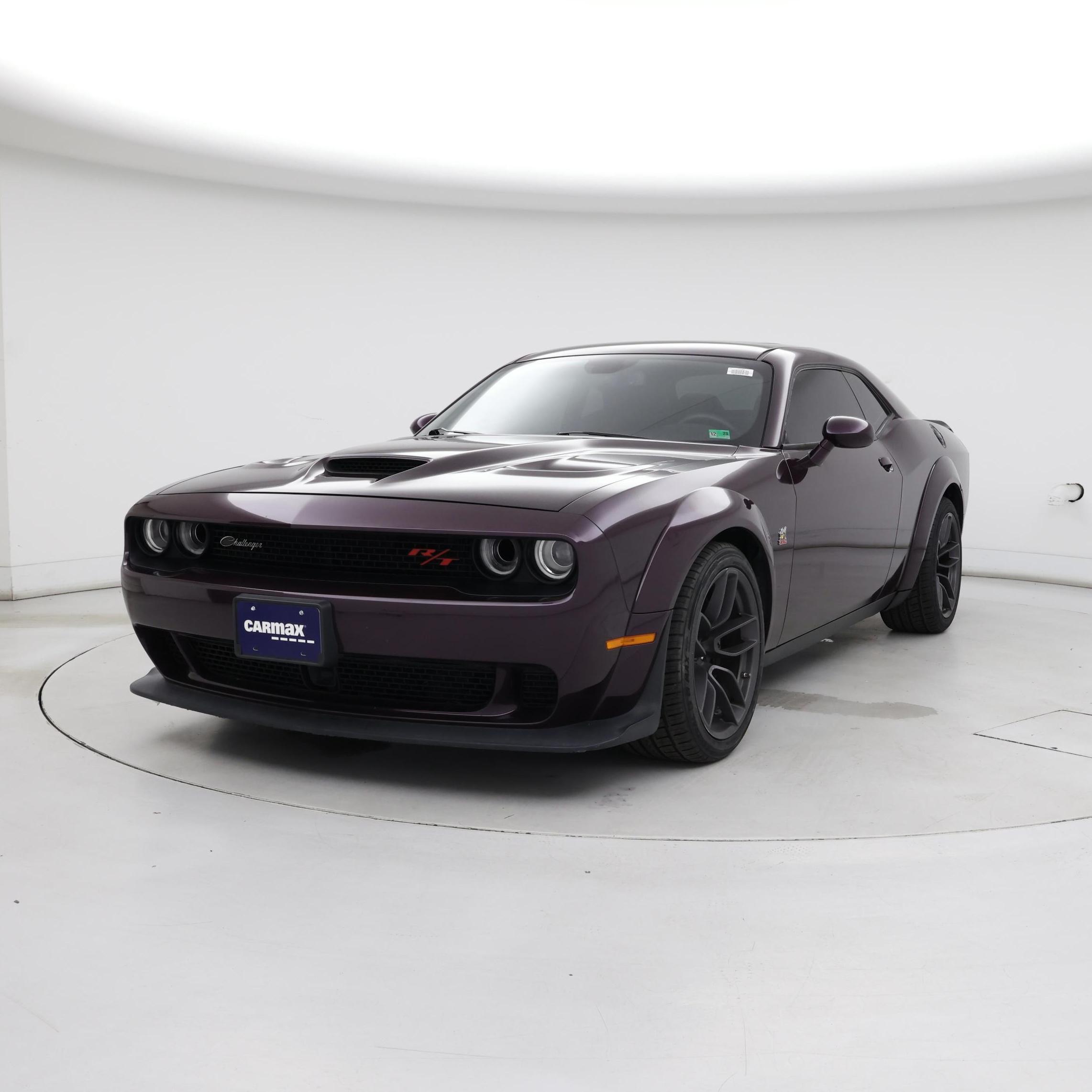 Thumbnail: 2021 Dodge Challenger - 4