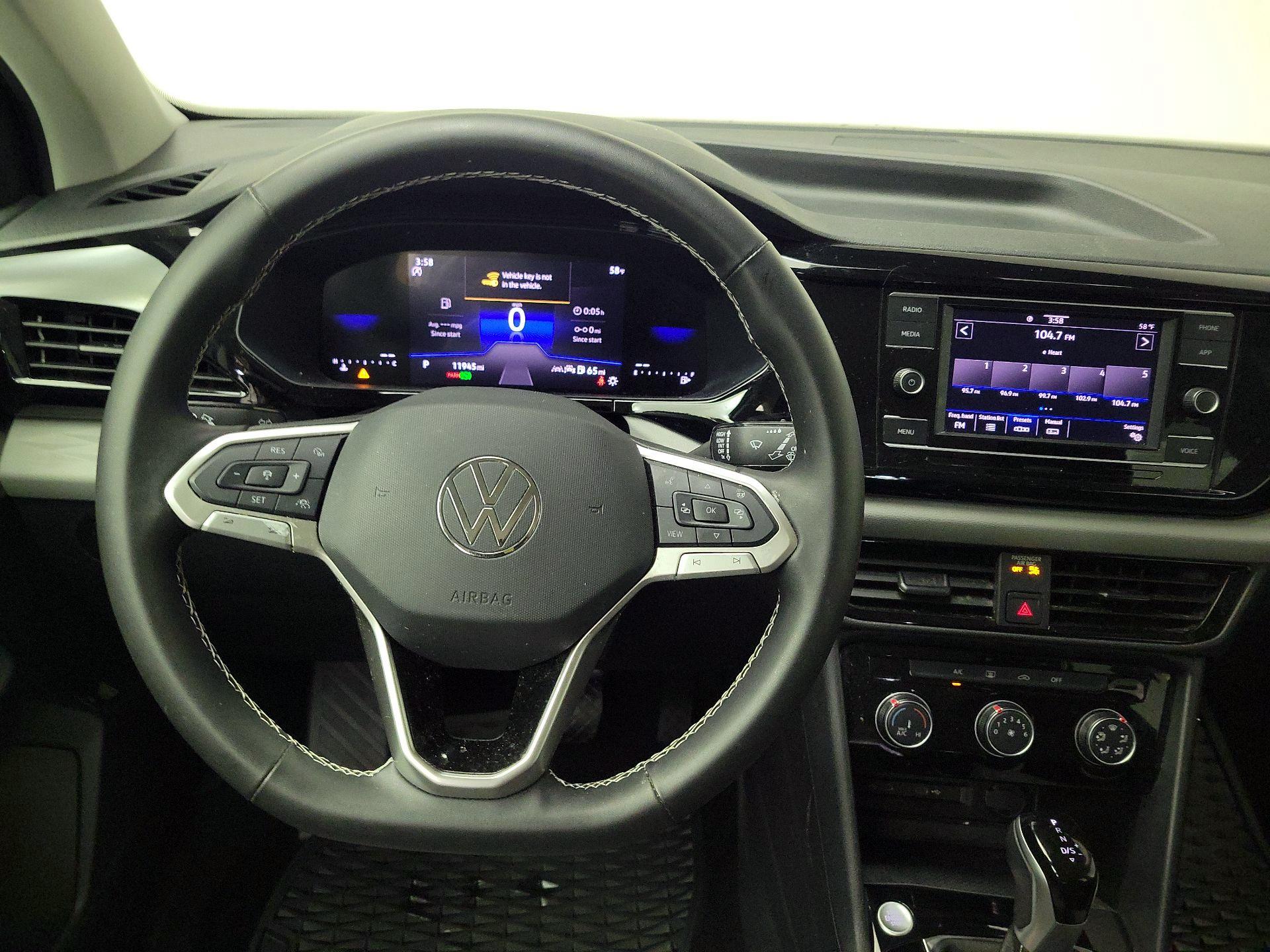 Thumbnail: 2024 Volkswagen Taos - 10