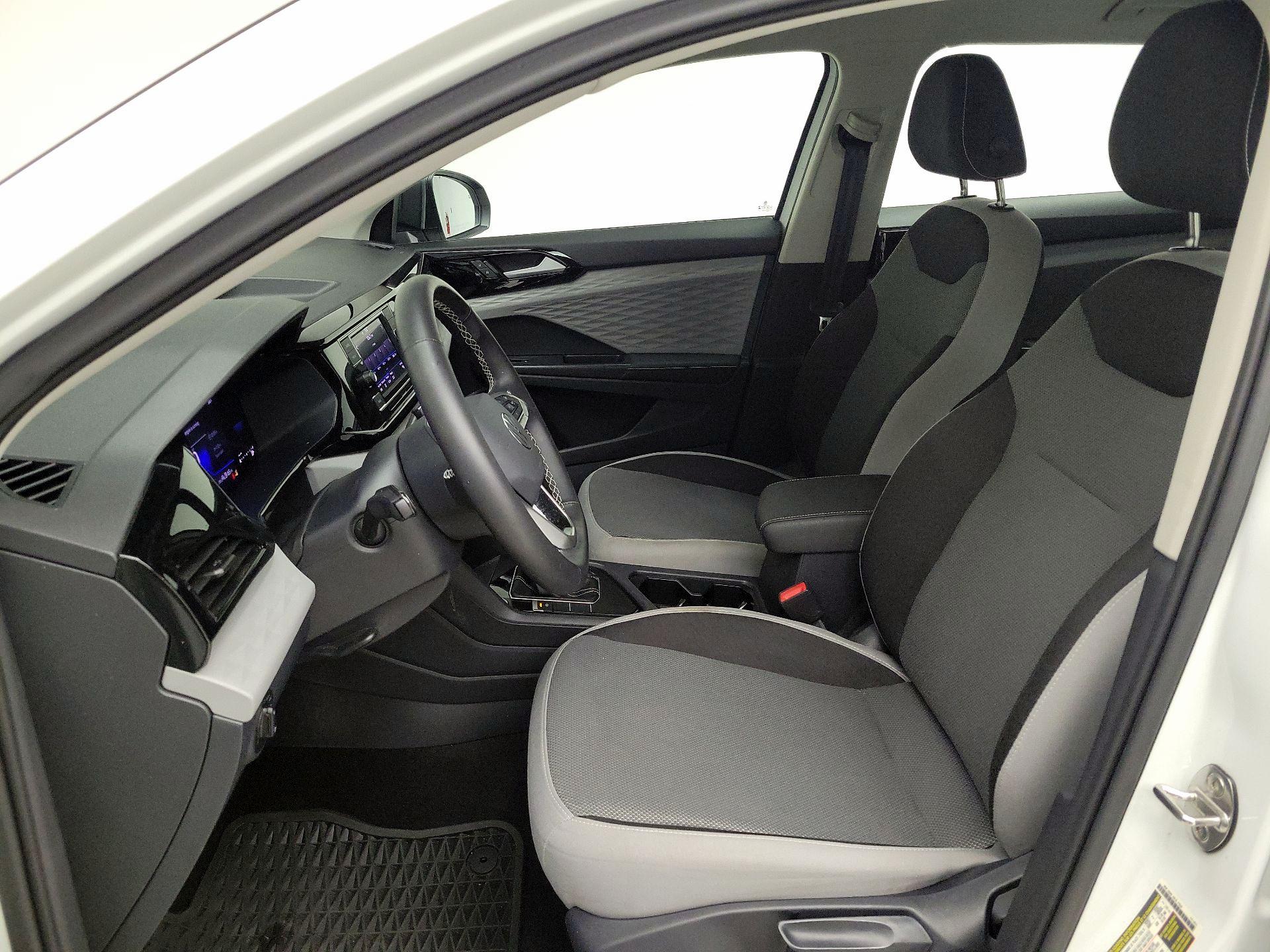 Thumbnail: 2024 Volkswagen Taos - 11