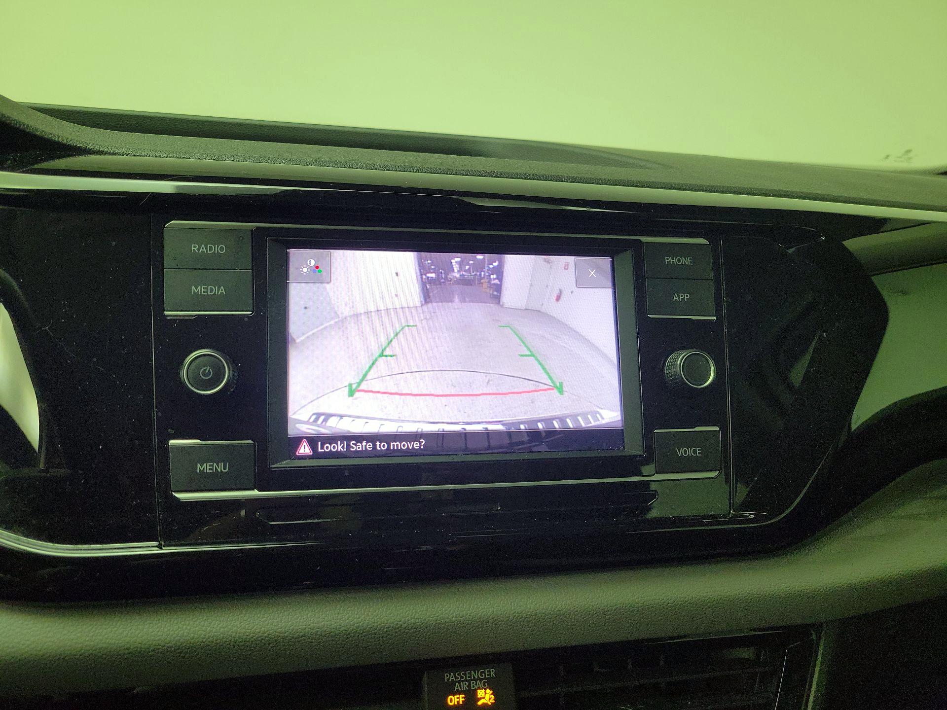 Thumbnail: 2024 Volkswagen Taos - 14