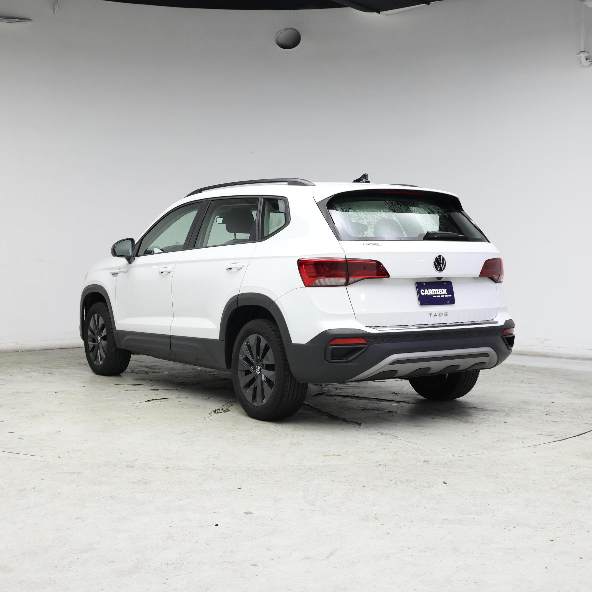 Thumbnail: 2024 Volkswagen Taos - 2