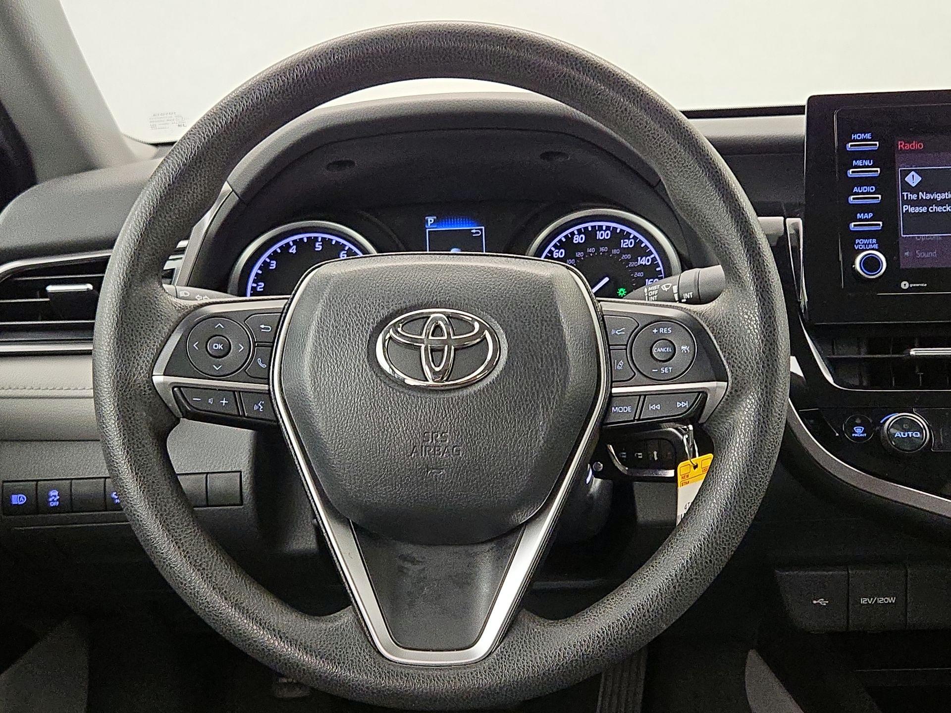 Thumbnail: 2023 Toyota Camry - 10