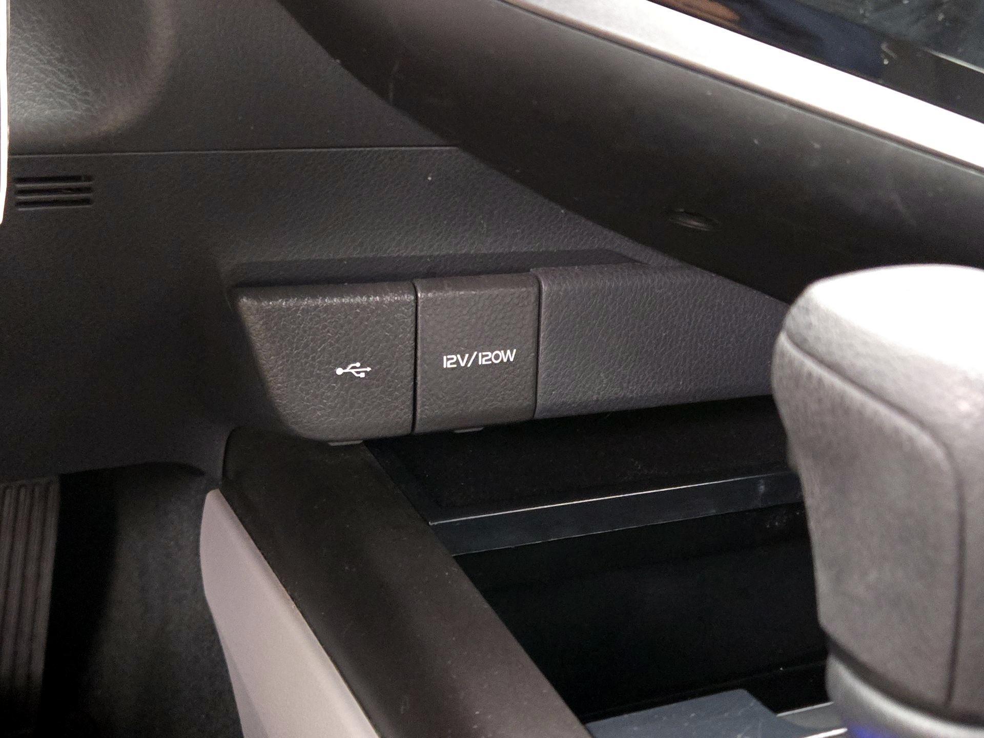 Thumbnail: 2023 Toyota Camry - 18