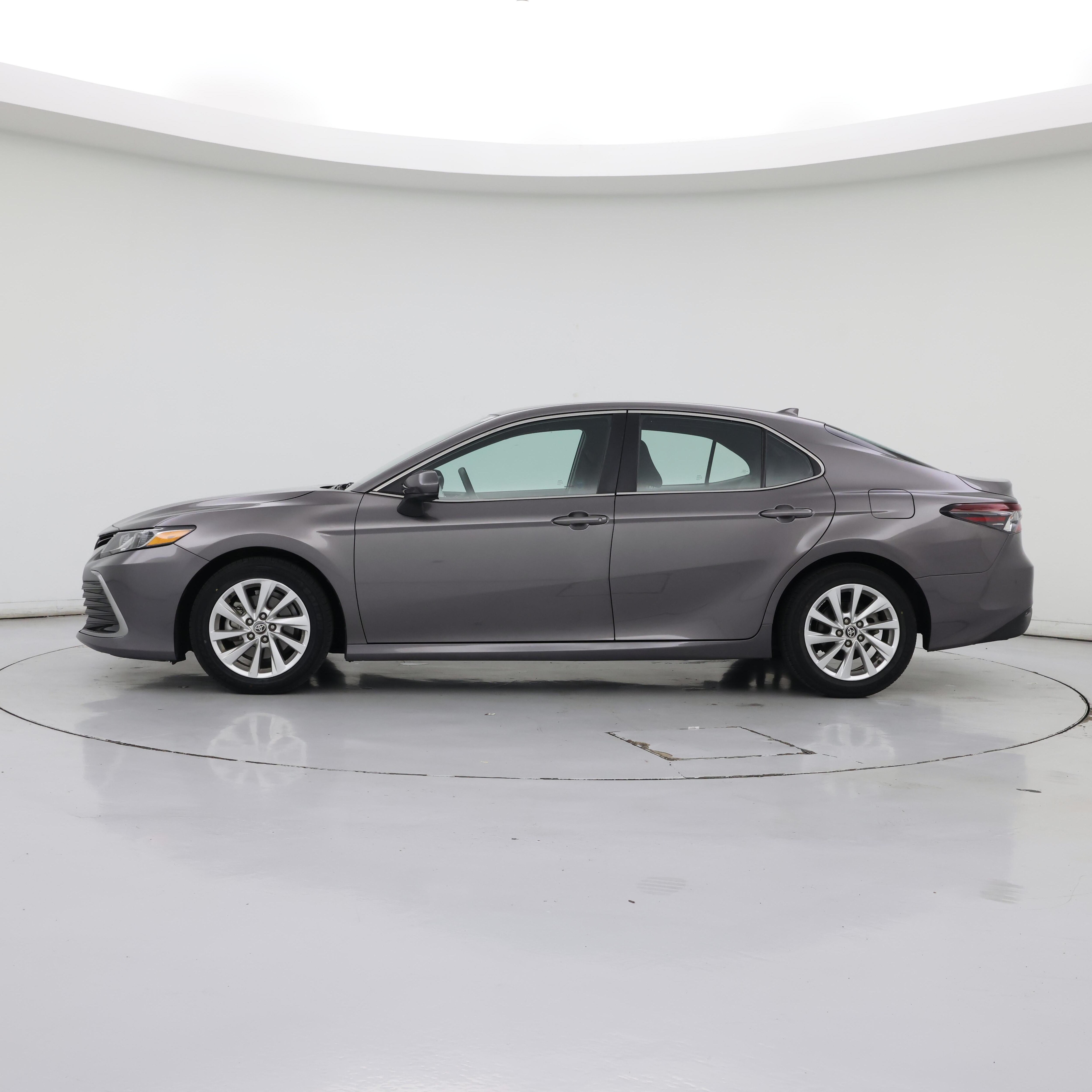 Thumbnail: 2023 Toyota Camry - 3