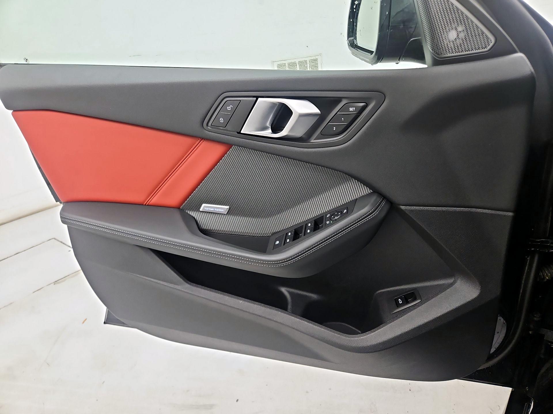 Thumbnail: 2025 BMW 2 Series - 12