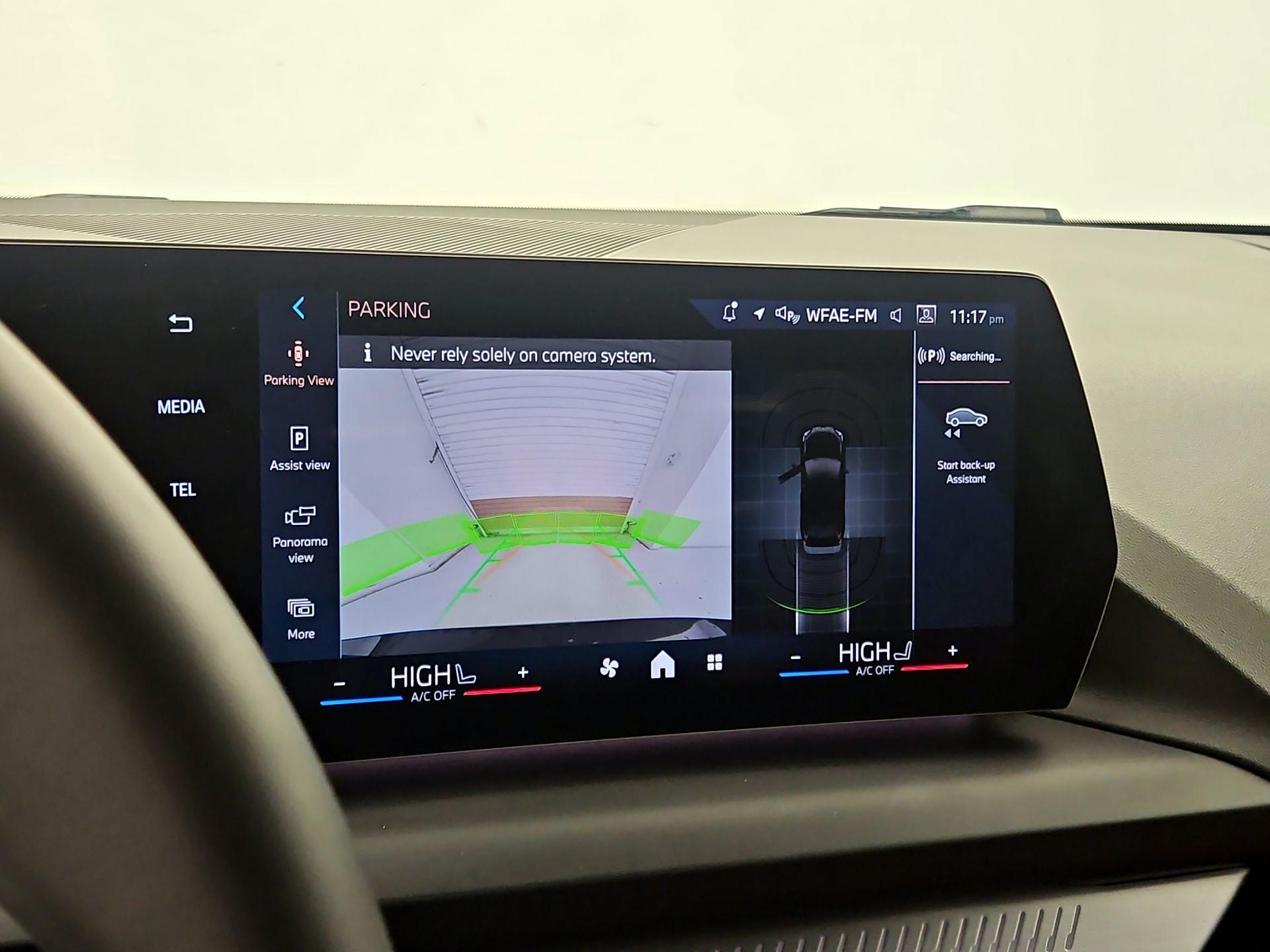 Thumbnail: 2025 BMW 2 Series - 13