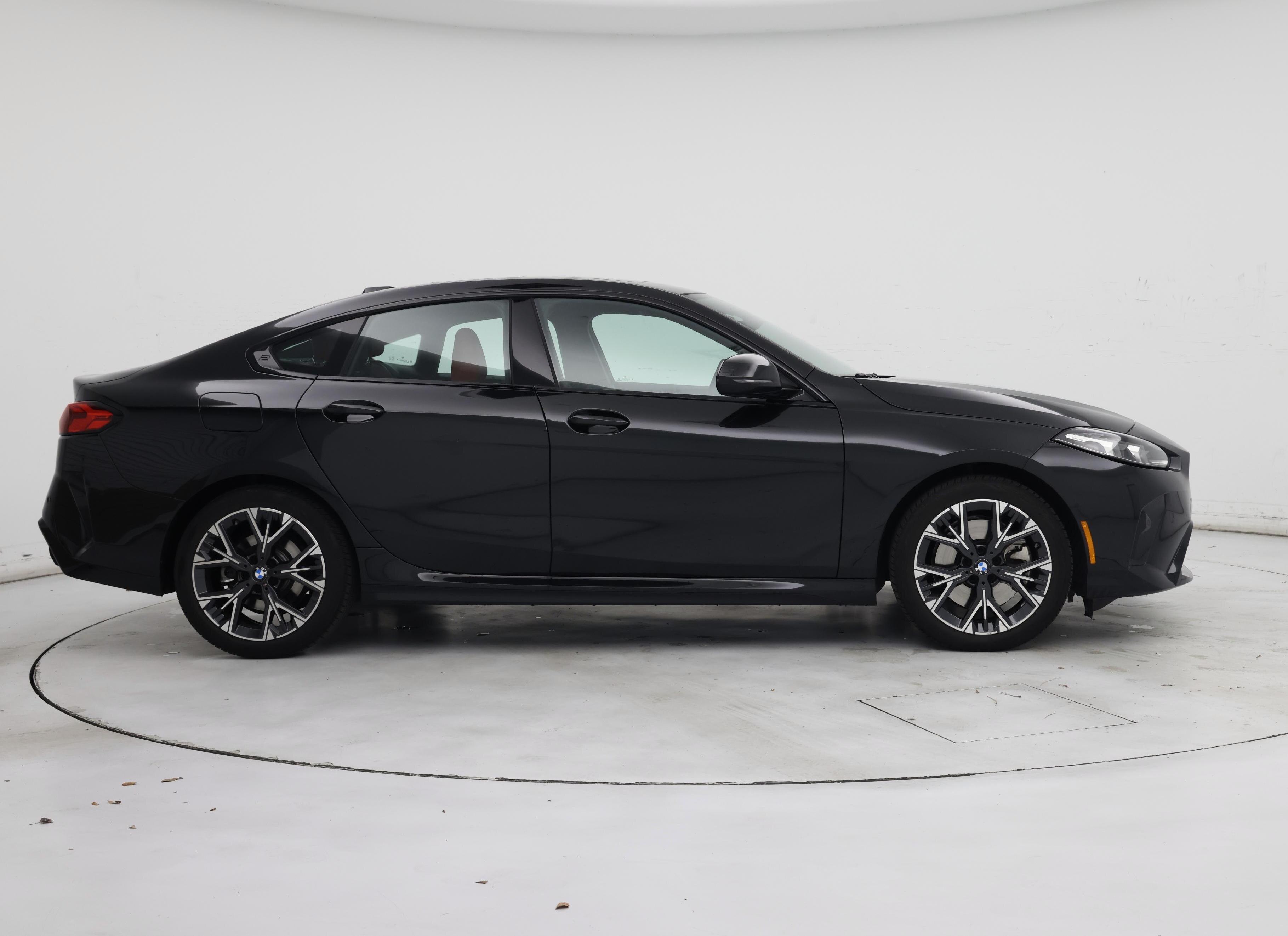 Thumbnail: 2025 BMW 2 Series - 7