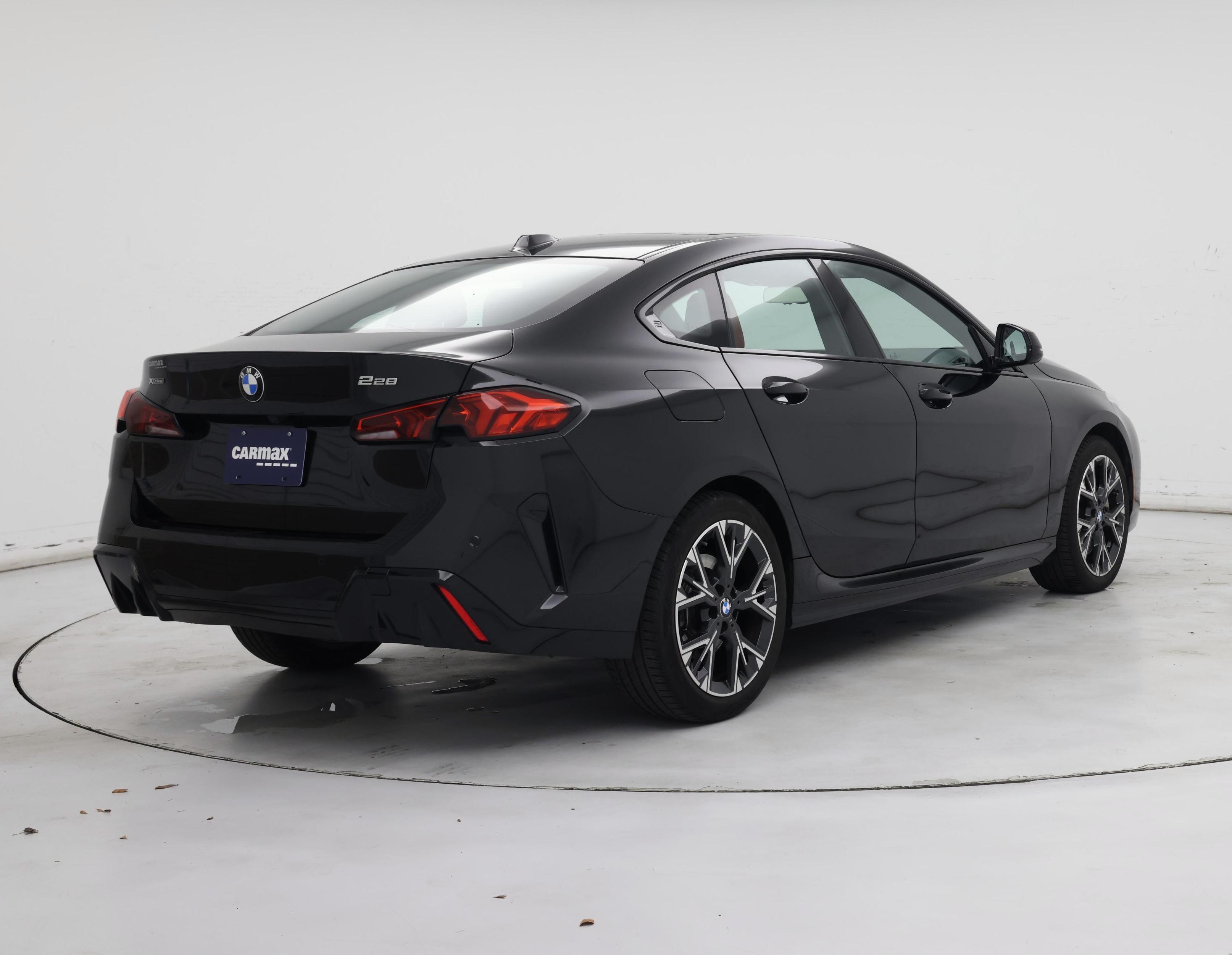 Thumbnail: 2025 BMW 2 Series - 8