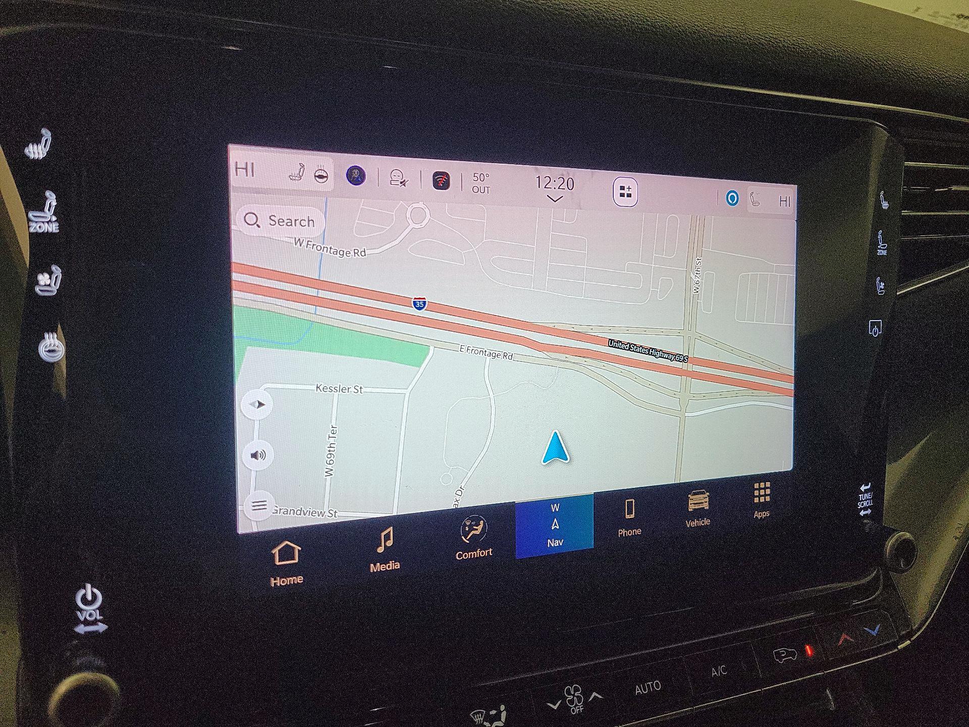 Thumbnail: 2022 Jeep Wagoneer - 14