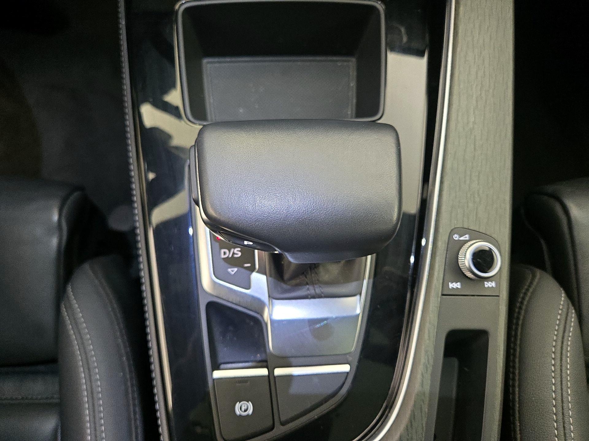 Thumbnail: 2024 Audi A5 - 17