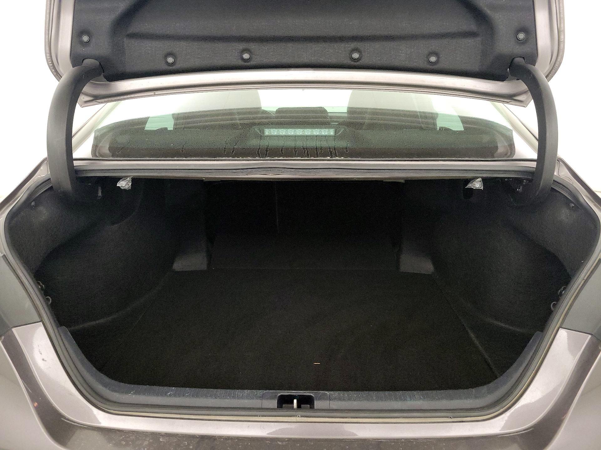 Thumbnail: 2023 Toyota Camry - 19