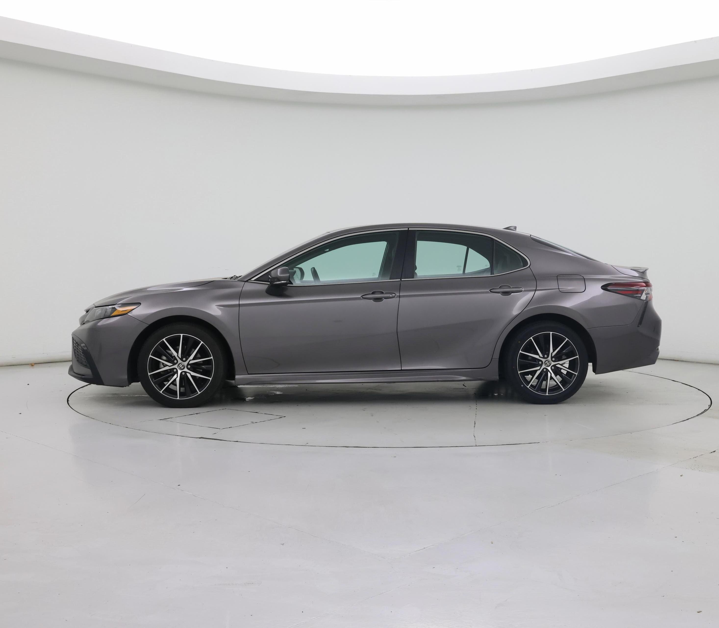 Thumbnail: 2023 Toyota Camry - 3