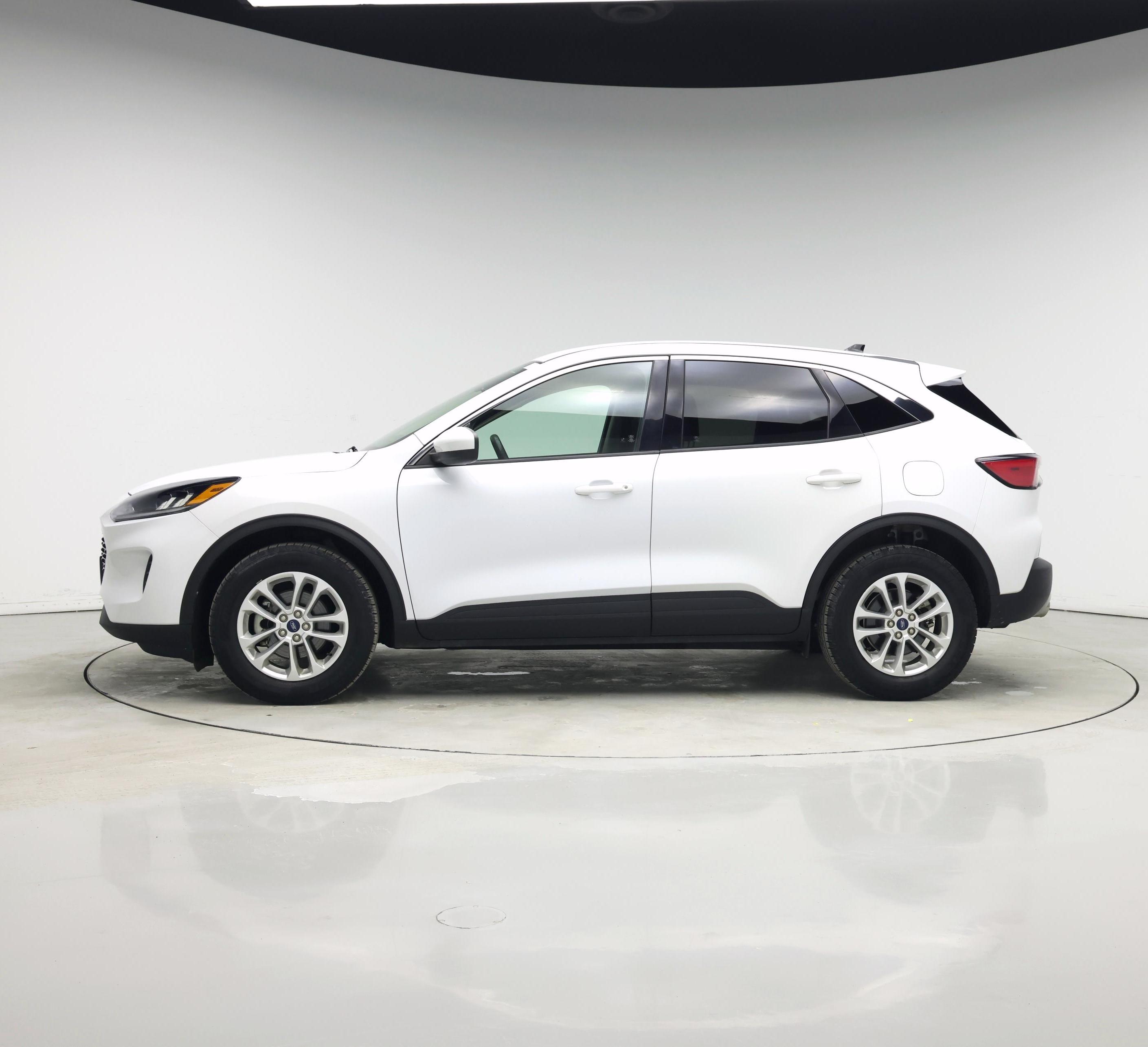 Thumbnail: 2020 Ford Escape - 3