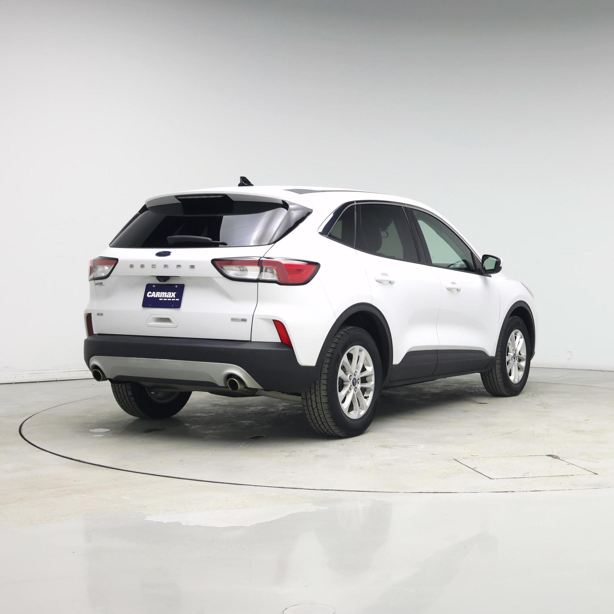 Thumbnail: 2020 Ford Escape - 8