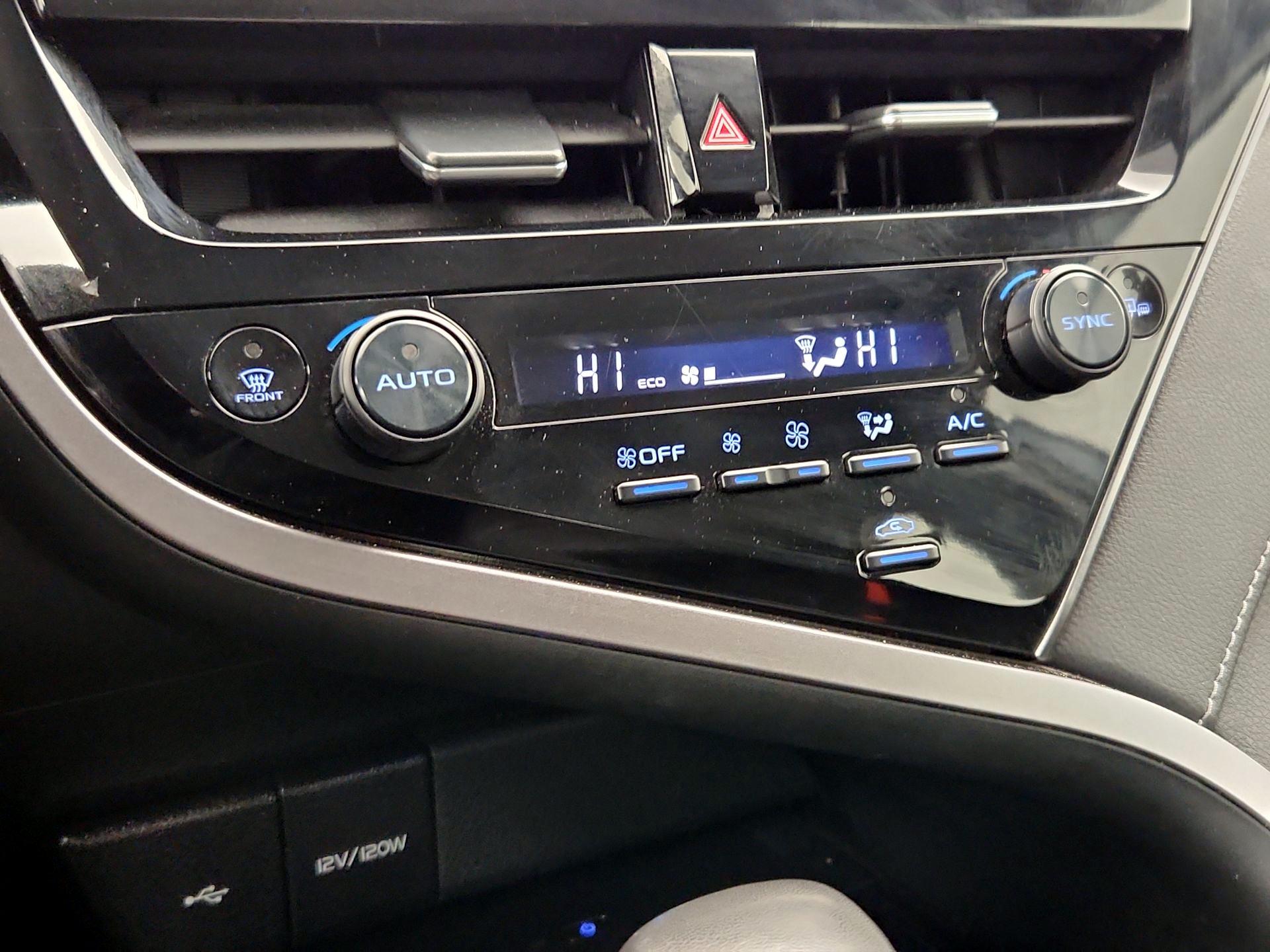 Thumbnail: 2023 Toyota Camry - 16