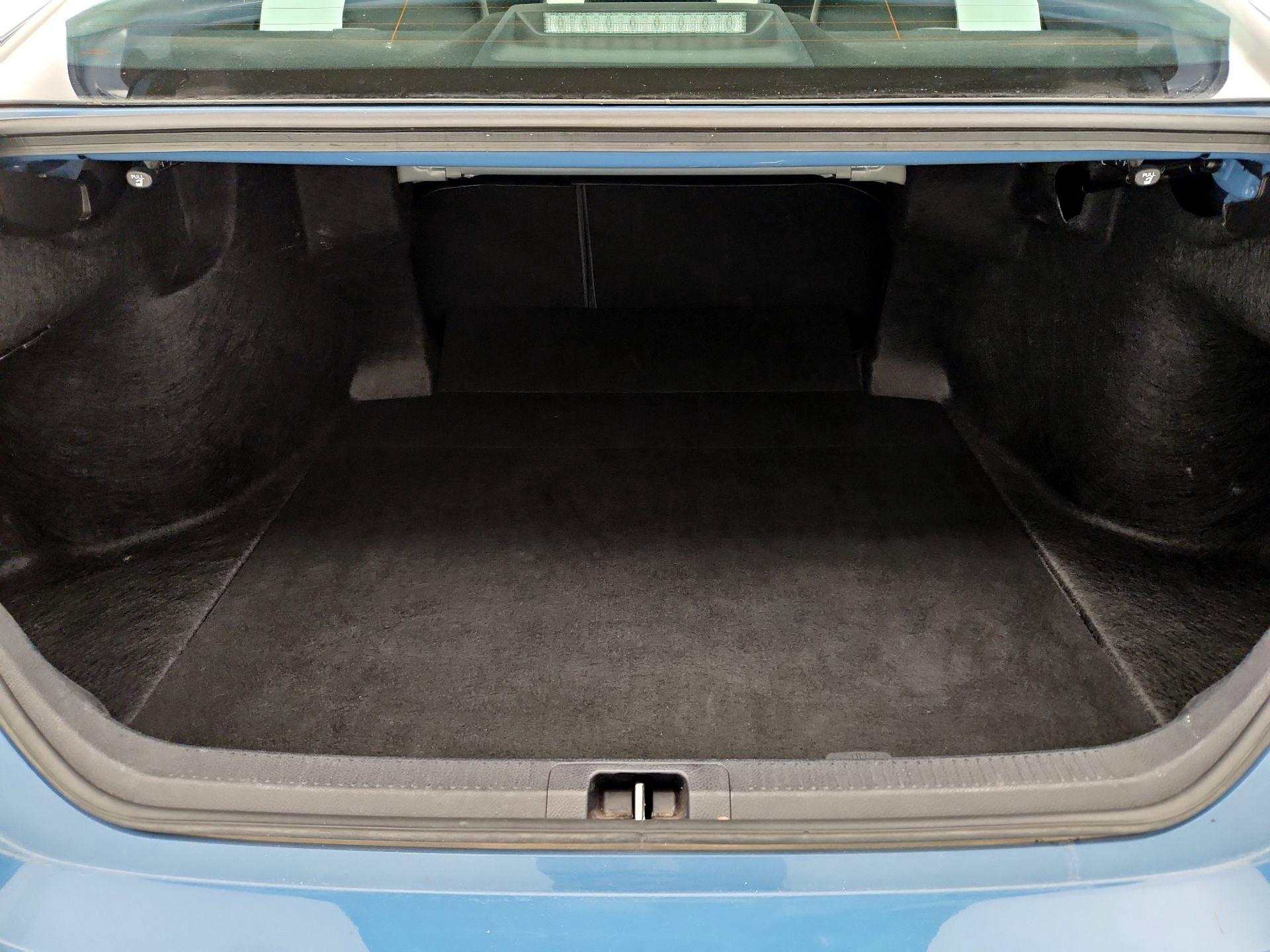 Thumbnail: 2023 Toyota Camry - 20