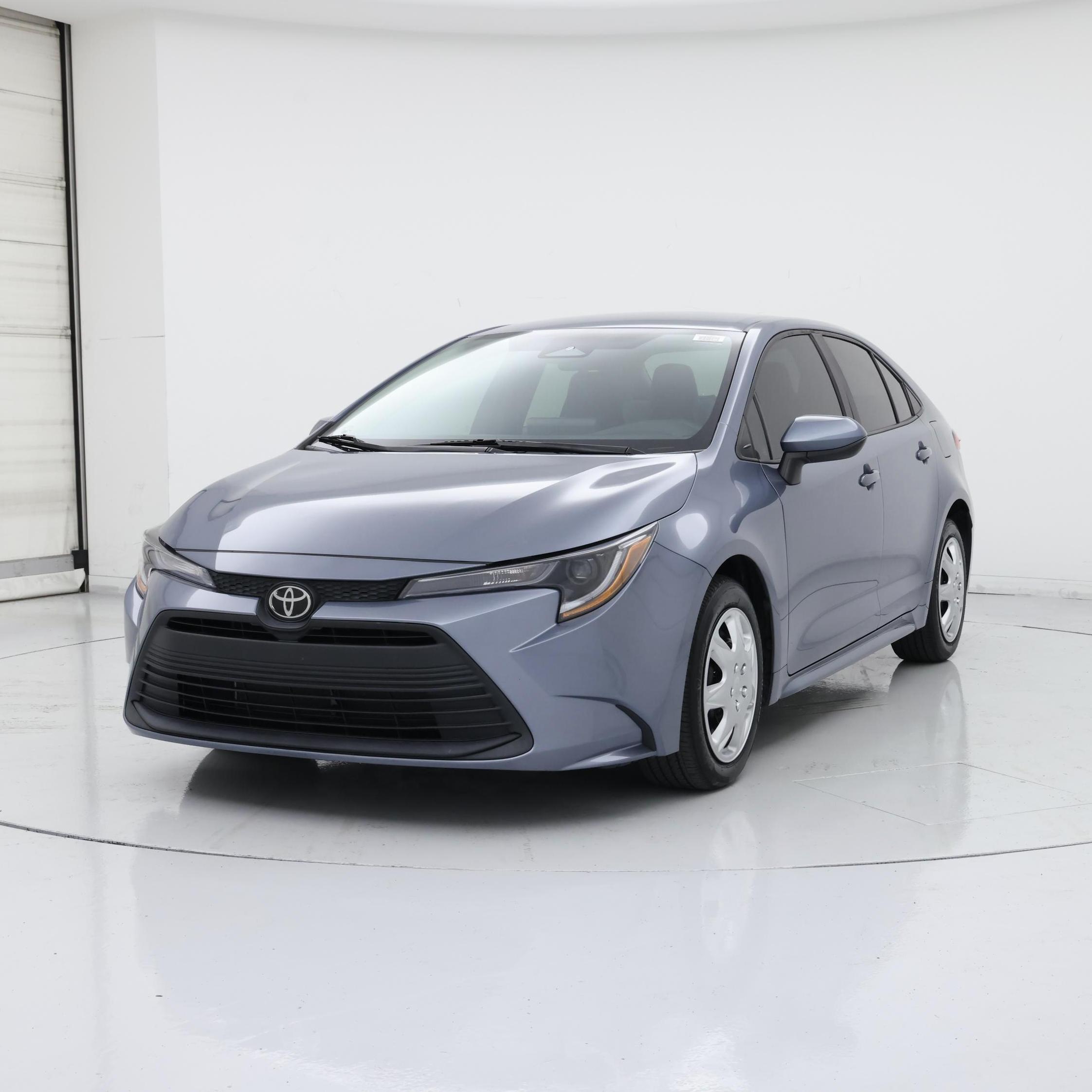 Thumbnail: 2023 Toyota Corolla - 4