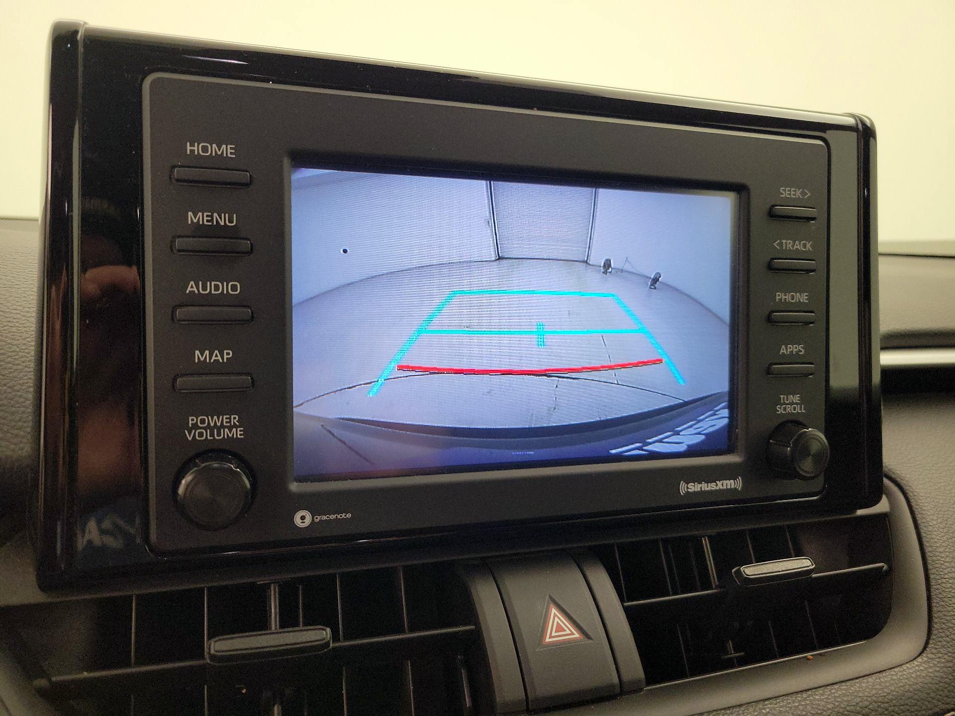 Thumbnail: 2022 Toyota RAV4 - 14