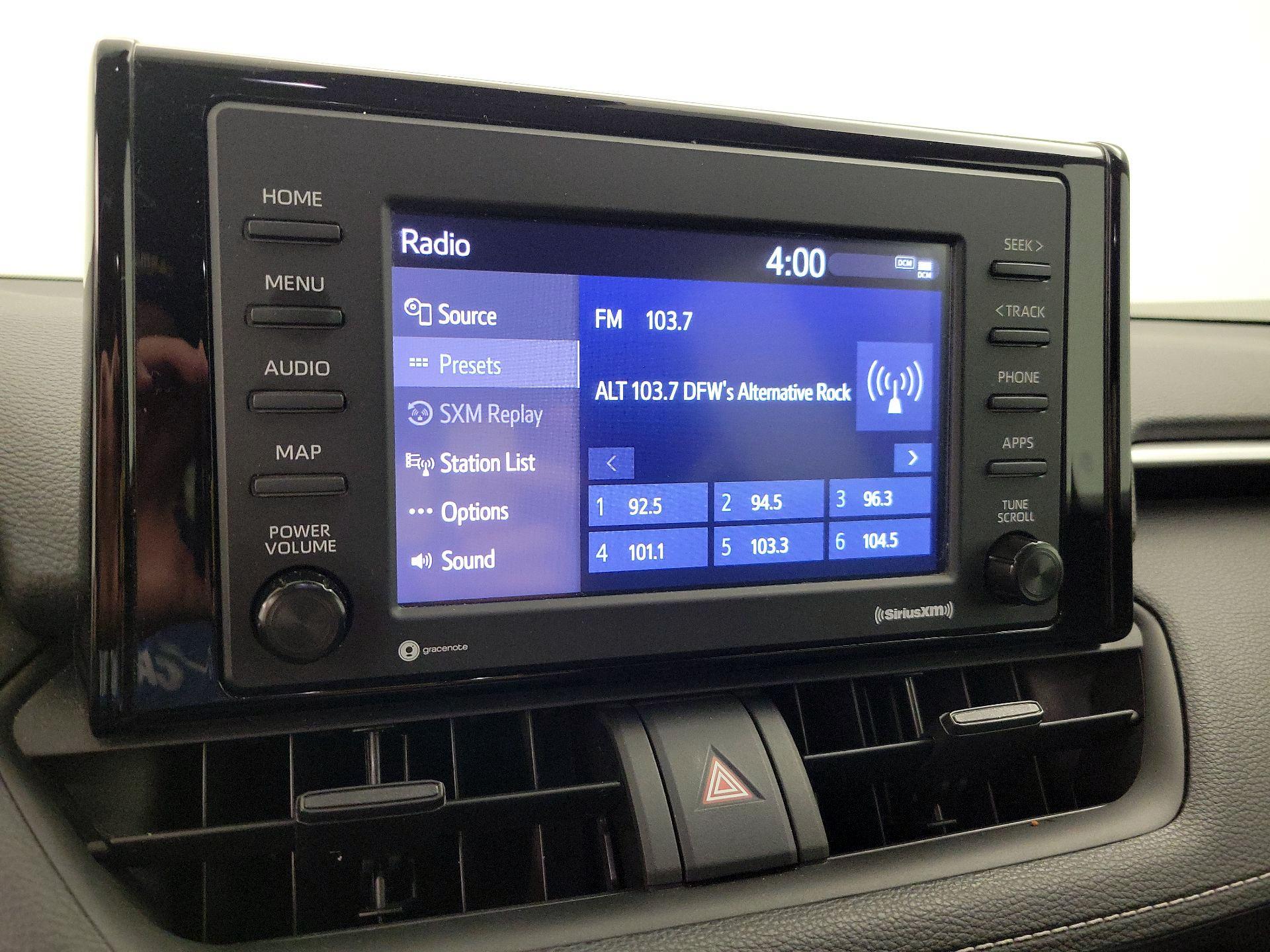 Thumbnail: 2022 Toyota RAV4 - 15