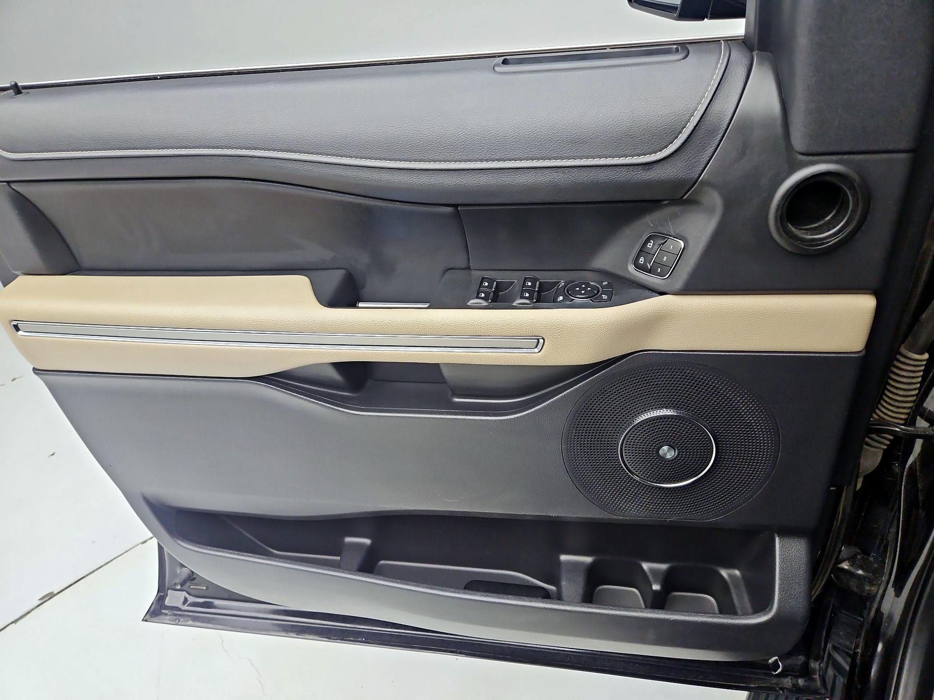 Thumbnail: 2024 Ford Expedition MAX - 12