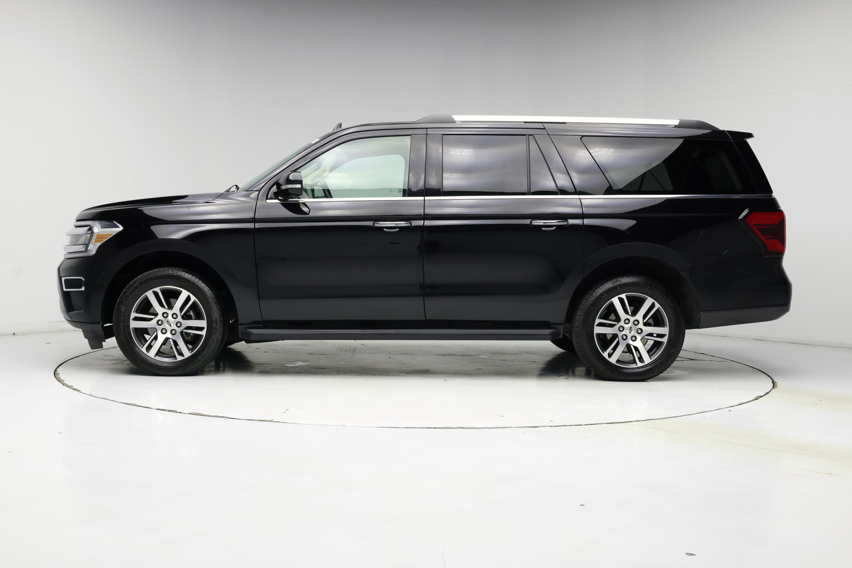 Thumbnail: 2024 Ford Expedition MAX - 3