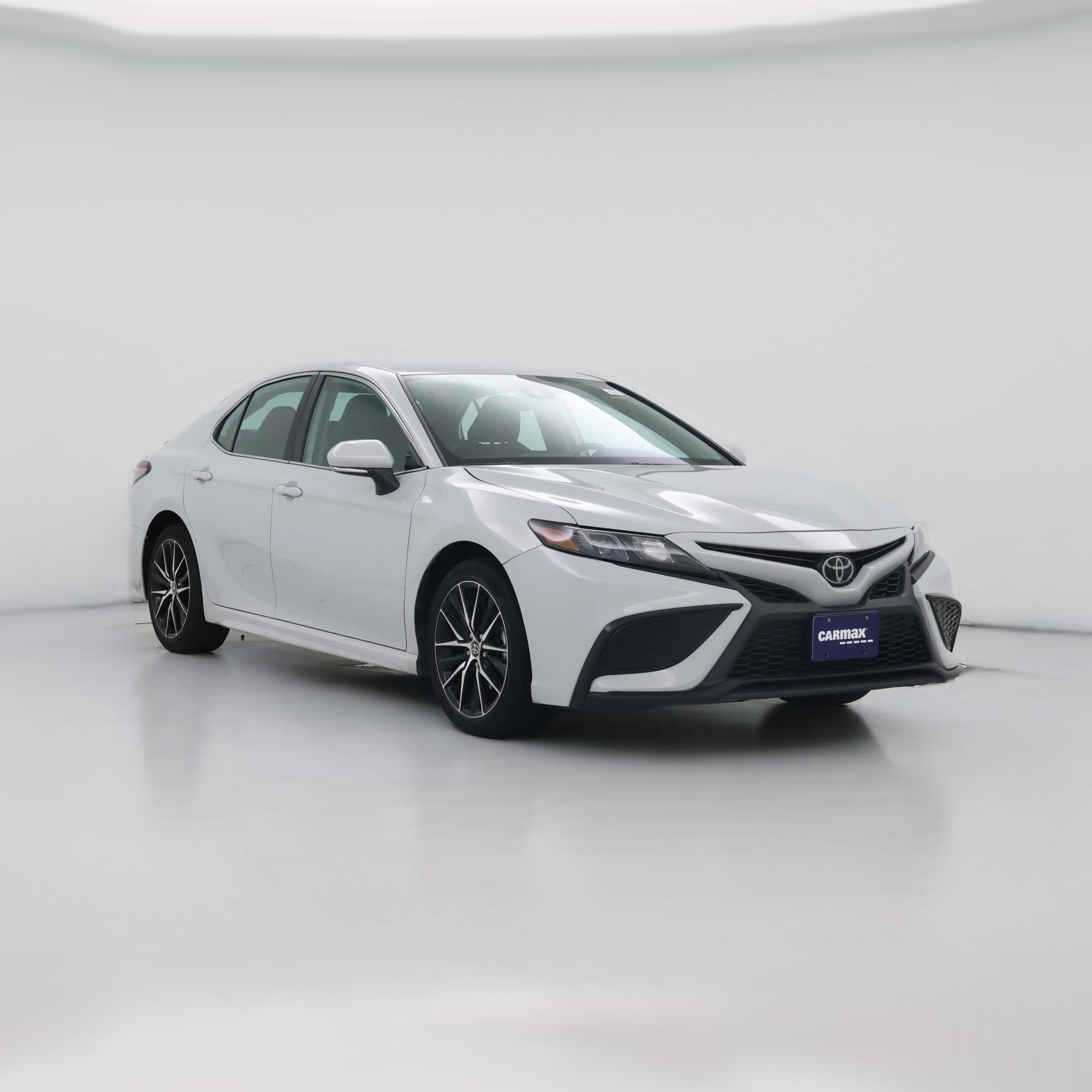 Thumbnail: 2022 Toyota Camry - 1