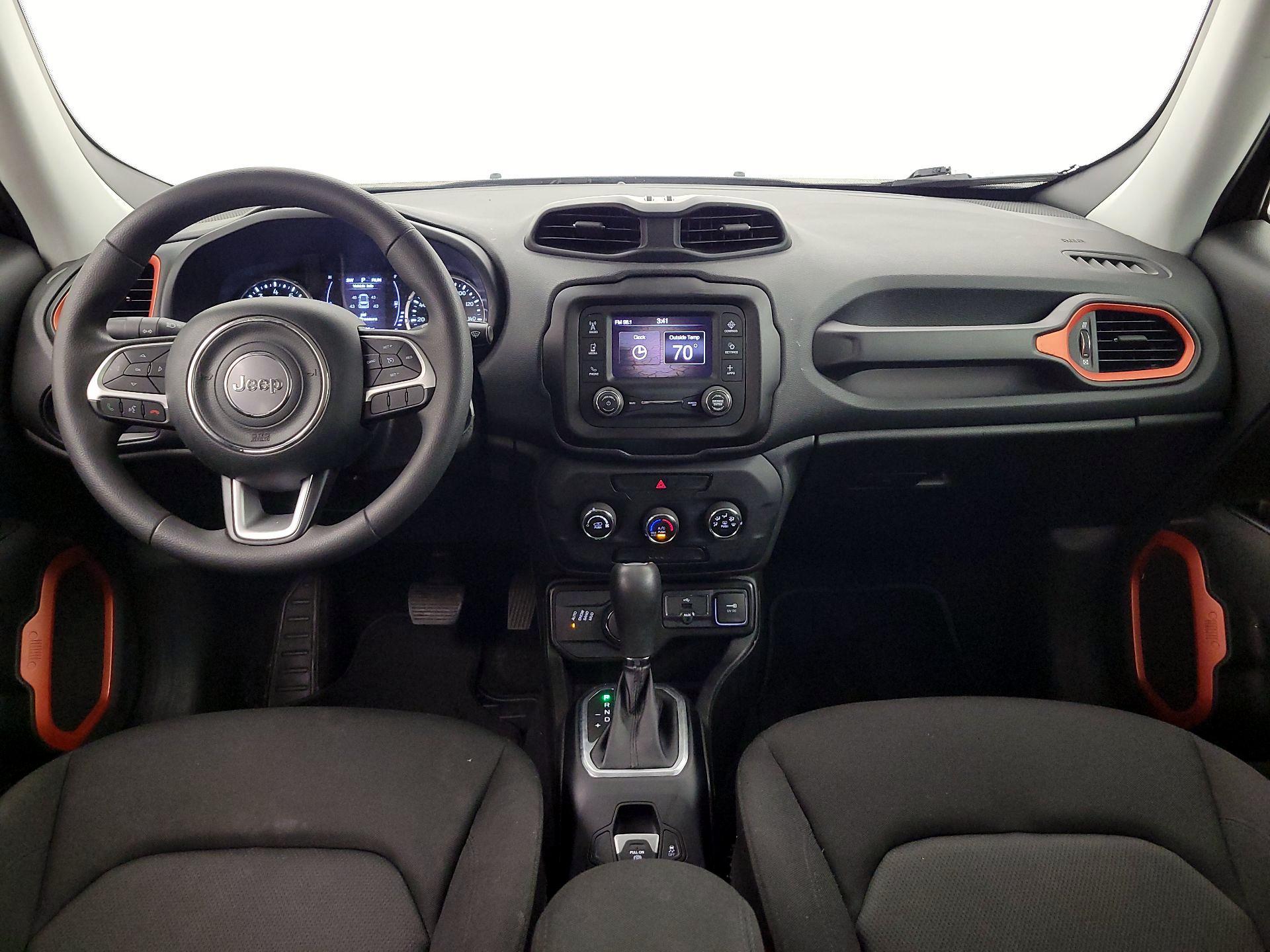 Thumbnail: 2020 Jeep Renegade - 9