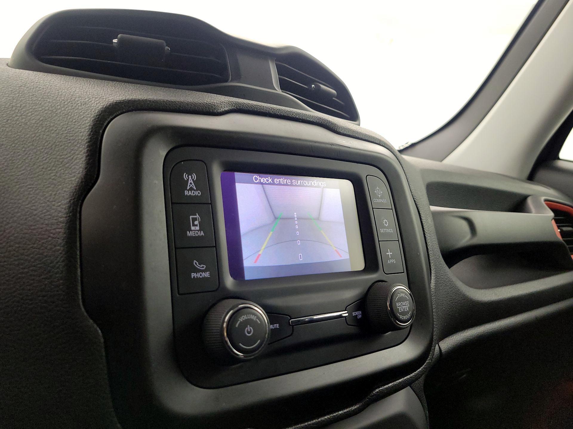 Thumbnail: 2020 Jeep Renegade - 15