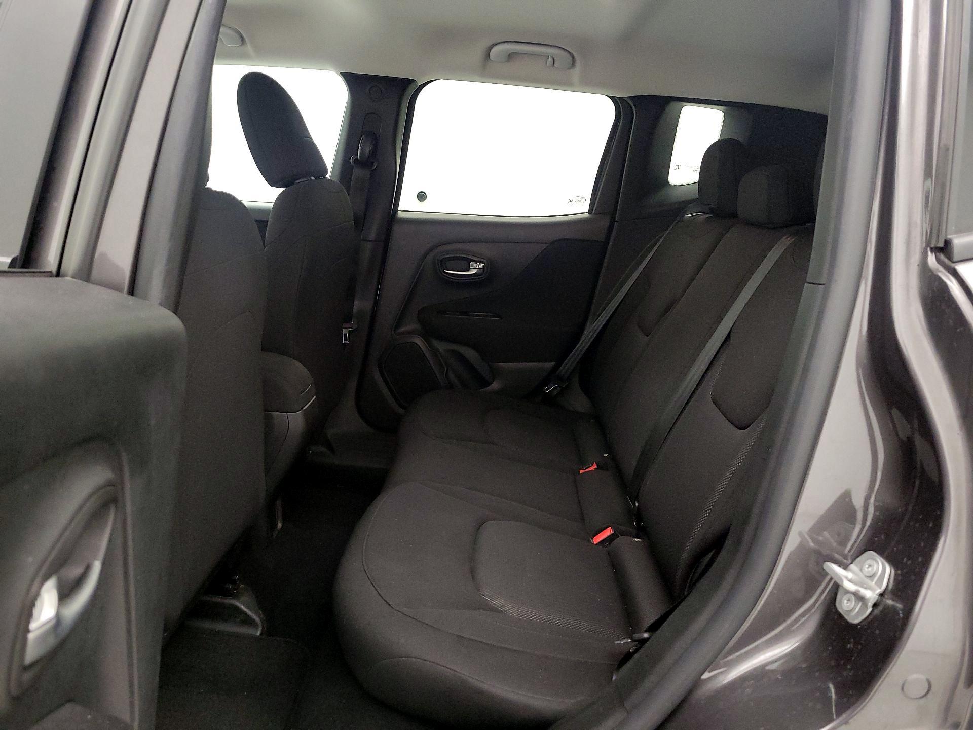 Thumbnail: 2020 Jeep Renegade - 20