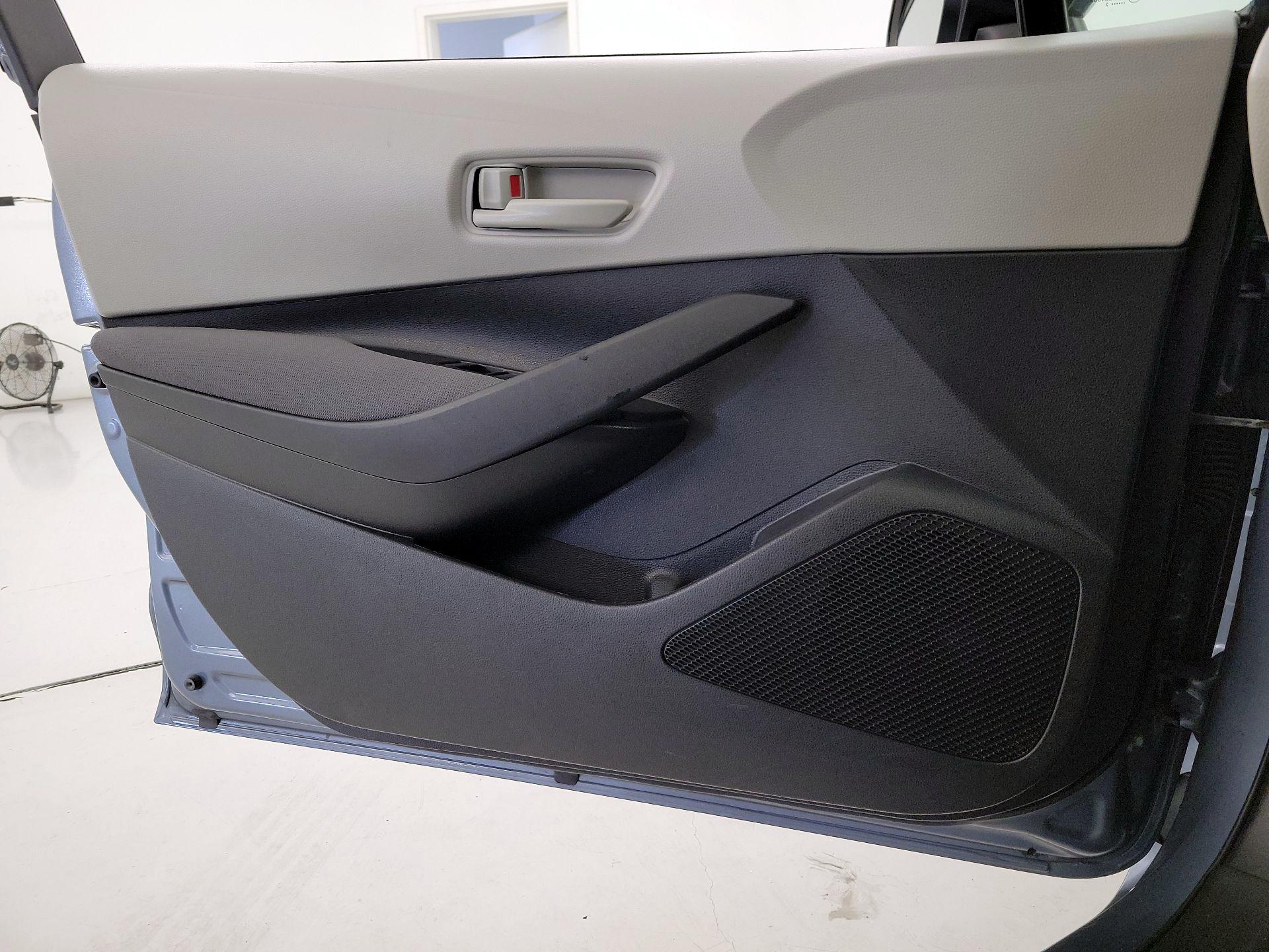 Thumbnail: 2022 Toyota Corolla - 12