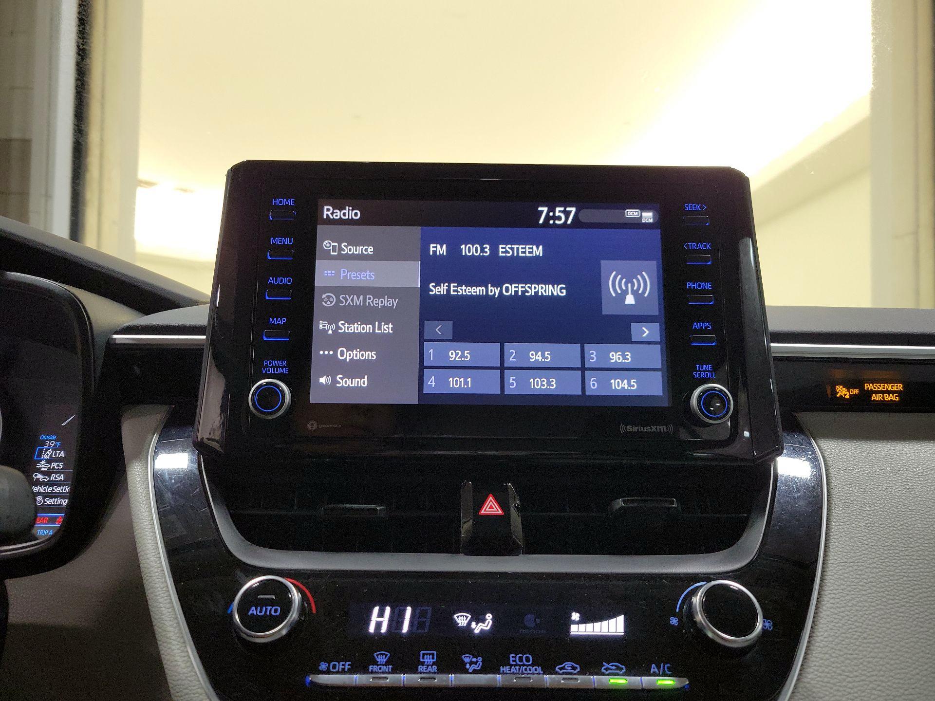 Thumbnail: 2022 Toyota Corolla - 15