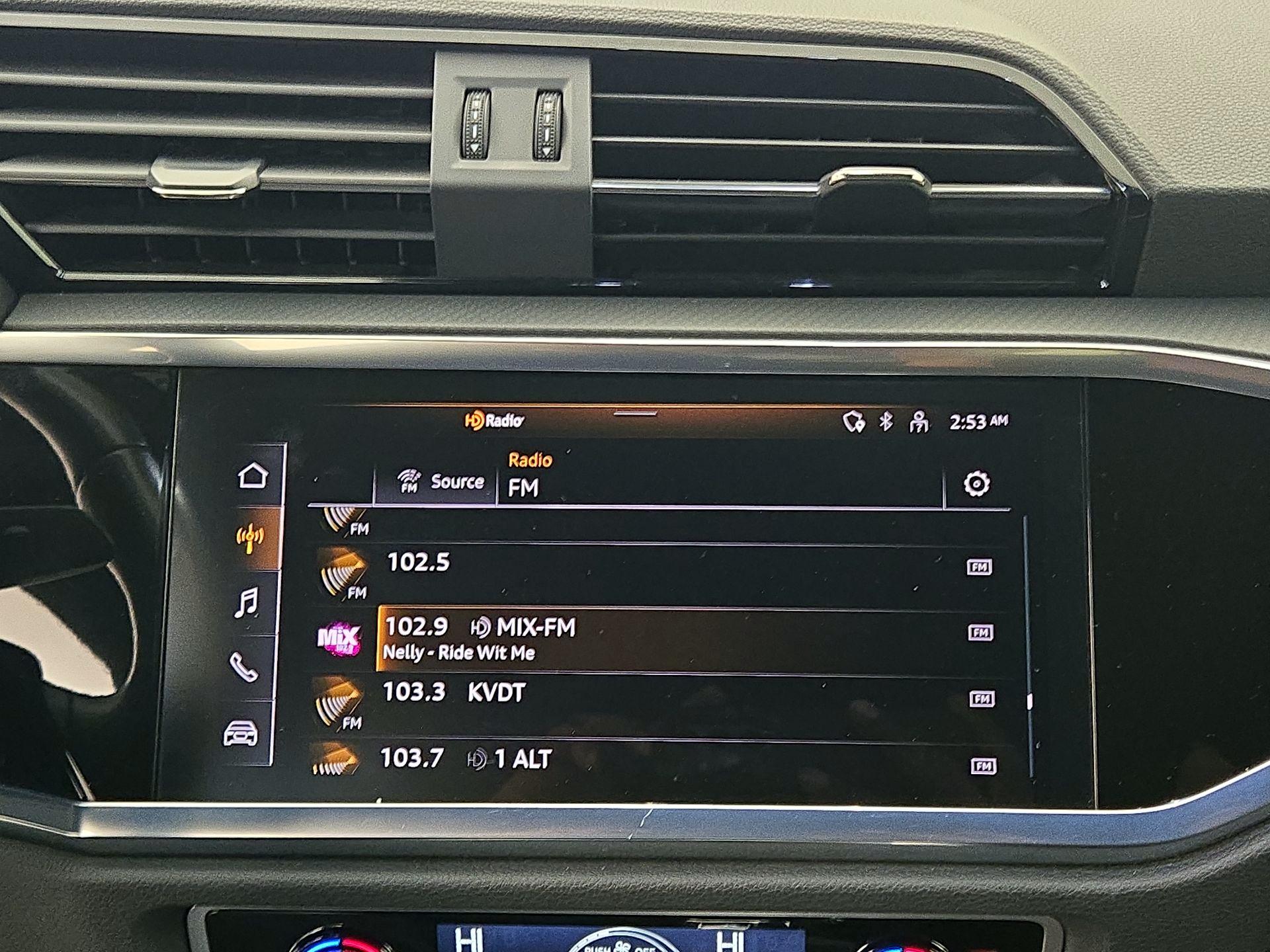 Thumbnail: 2023 Audi Q3 - 15