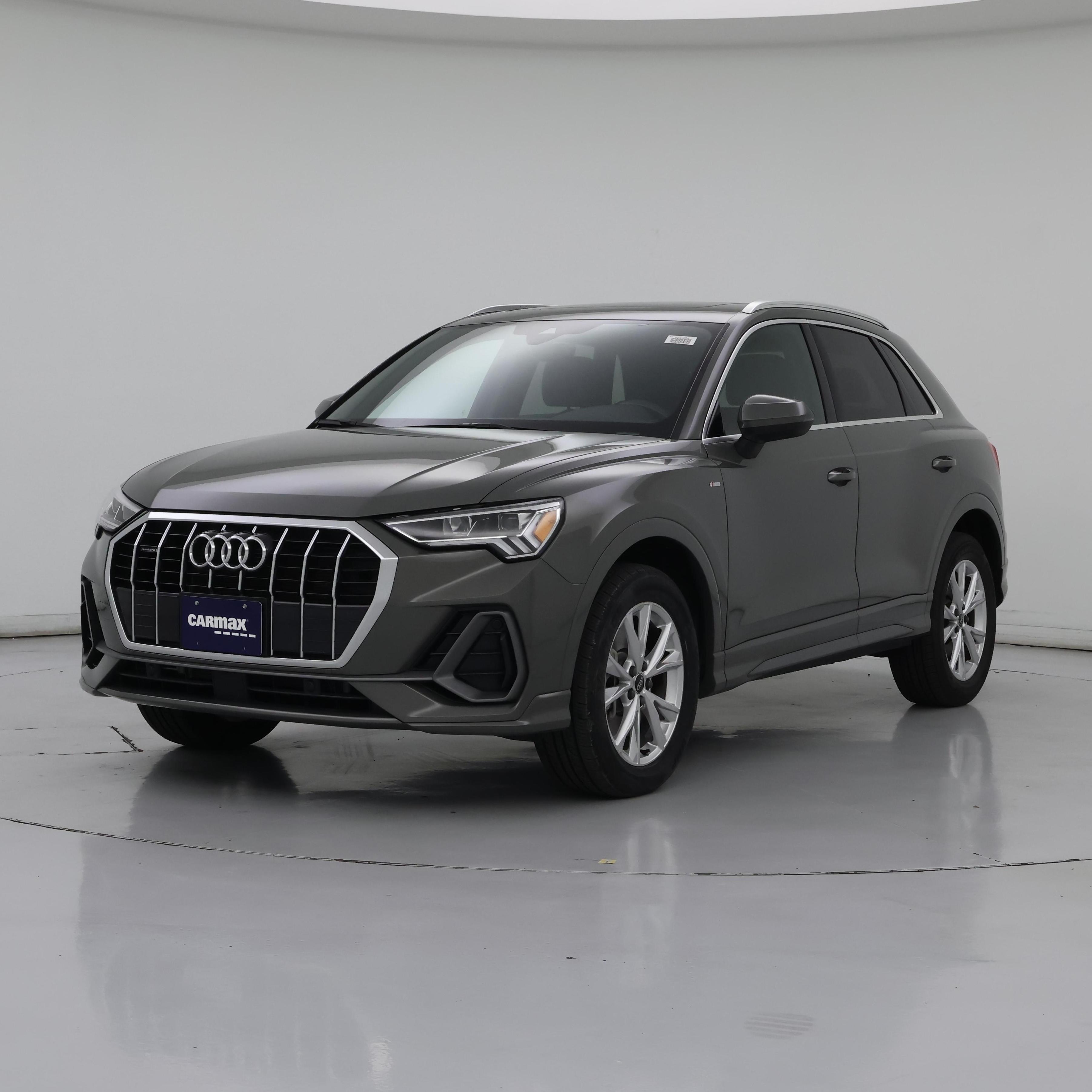 Thumbnail: 2023 Audi Q3 - 4