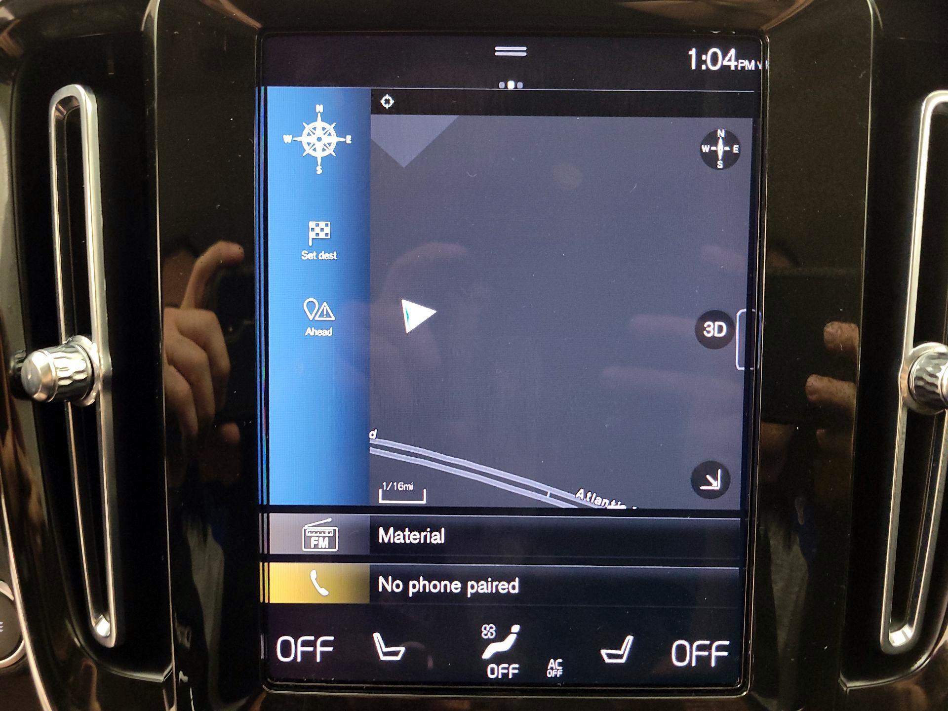 Thumbnail: 2022 Volvo XC40 - 14