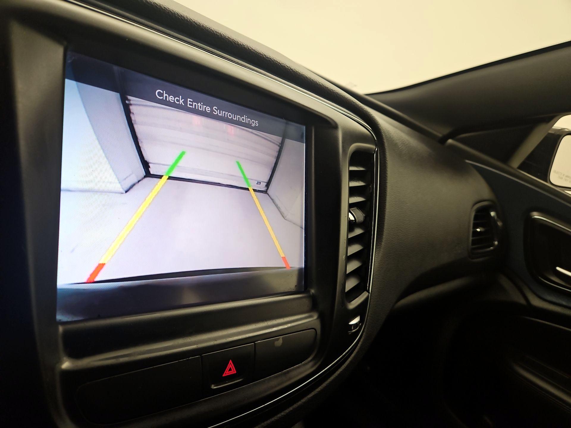 Thumbnail: 2015 Chrysler 200 - 15