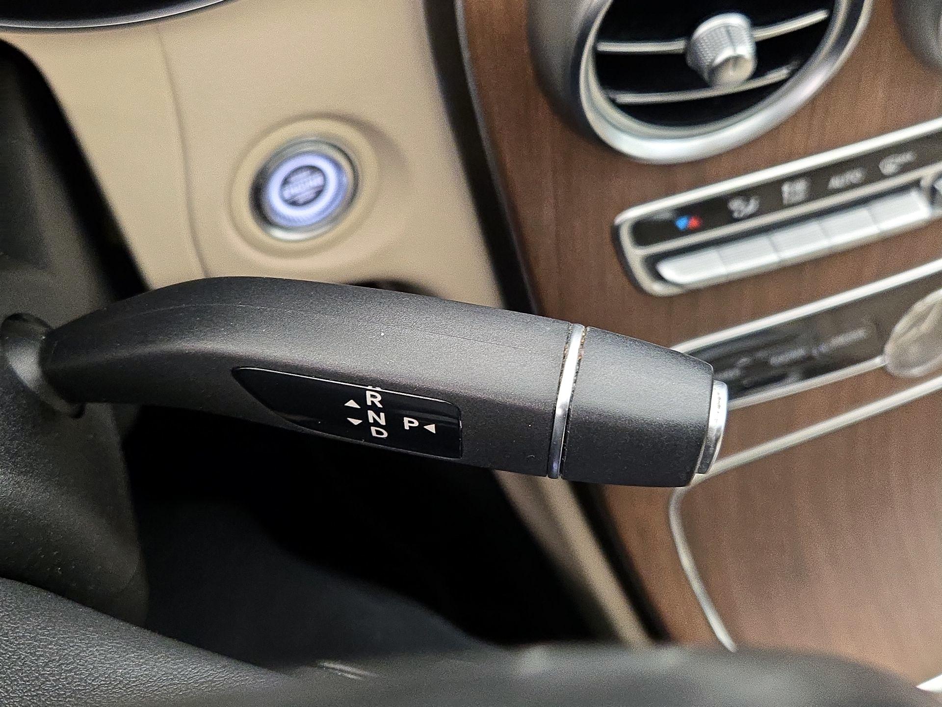 Thumbnail: 2019 Mercedes-Benz C-Class - 17