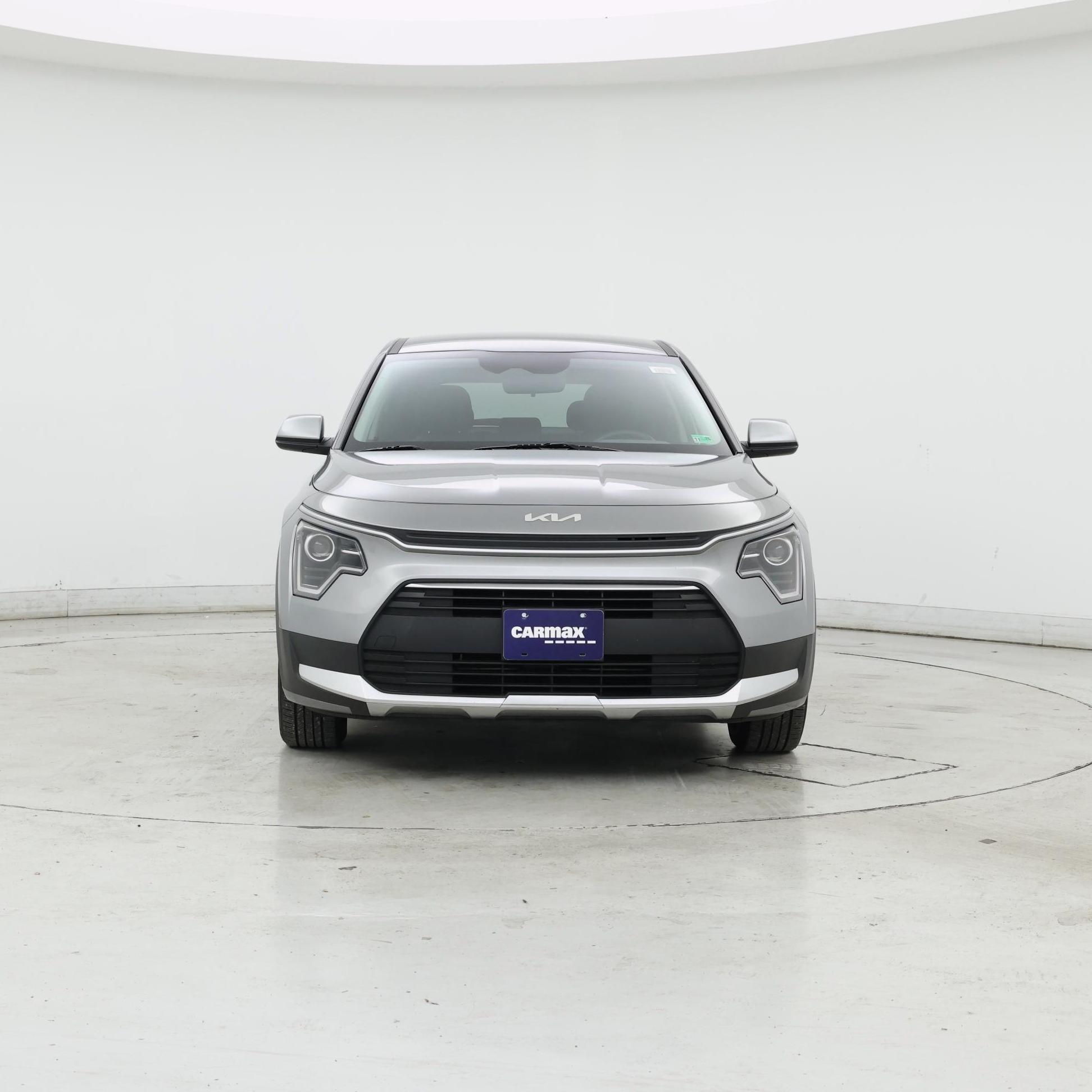 Thumbnail: 2023 Kia Niro - 5